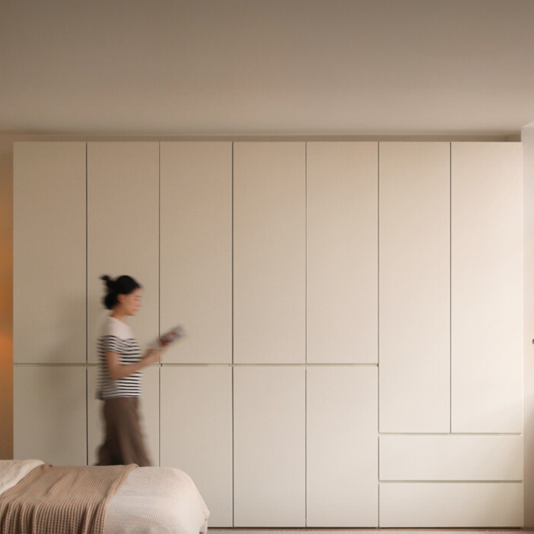 Pine Solid Wood Sectional Large Wardrobe - Cream Style Modern Closet for Bedroom & Living Room Storage Organization