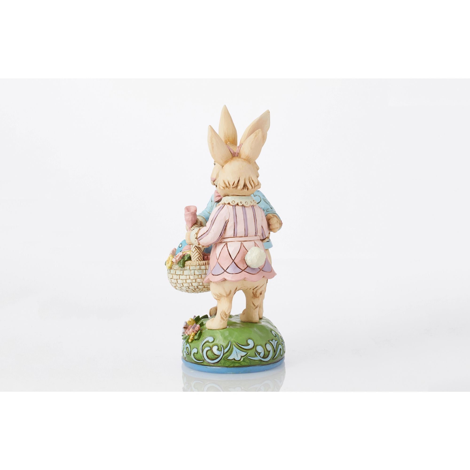 Easter Bunny Couple Figurine with Basket - Handmade Resin Home Decor for Spring & Easter - Perfect for Table Centerpiece, Mantel Display, and Holiday Gift Giving