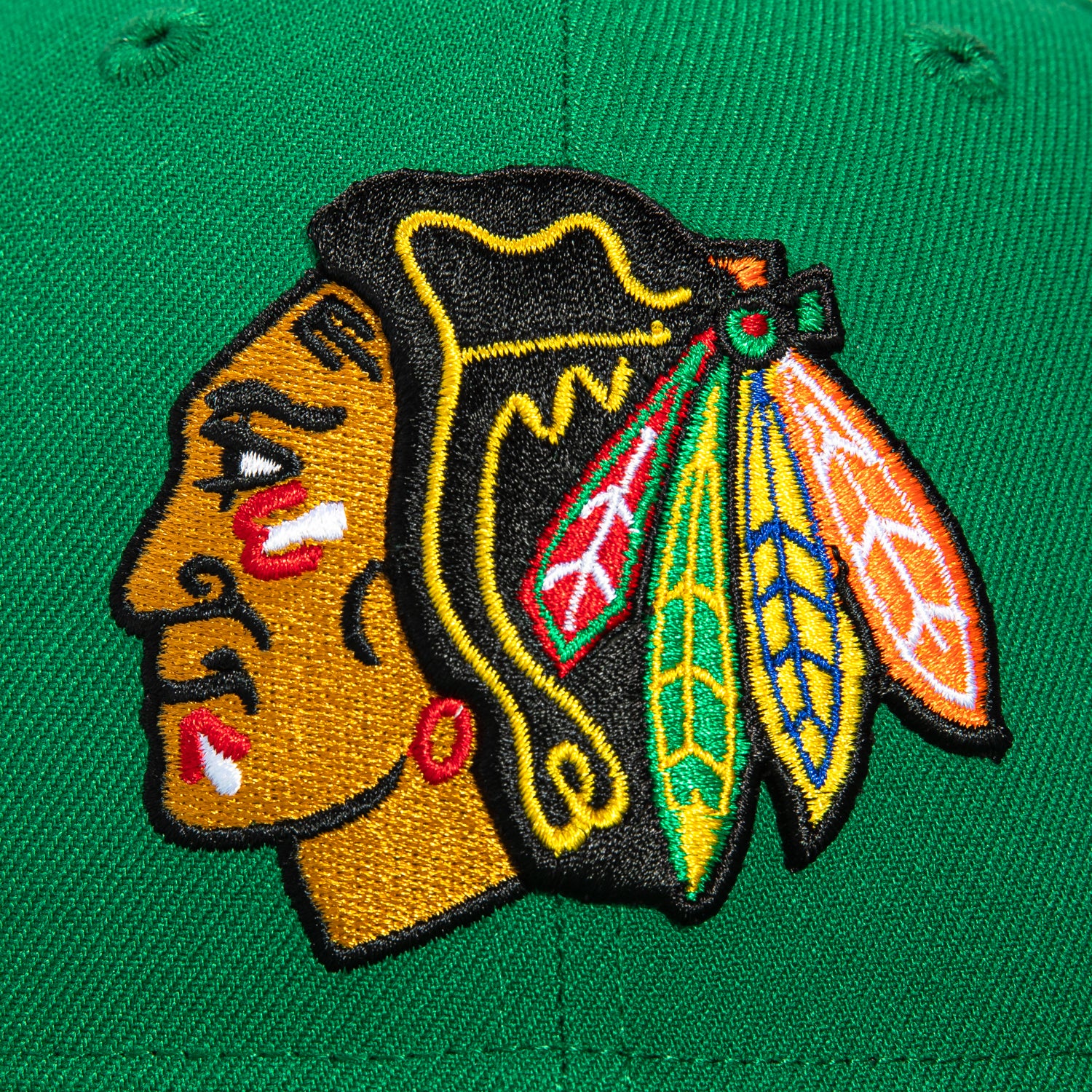 New Era 59Fifty Chicago Blackhawks 2015 Stanley Cup Champions Patch Snapback Hat - Official NHL Licensed Cap for Men, Perfect for Hockey Games, Sports Events & Streetwear Fashion