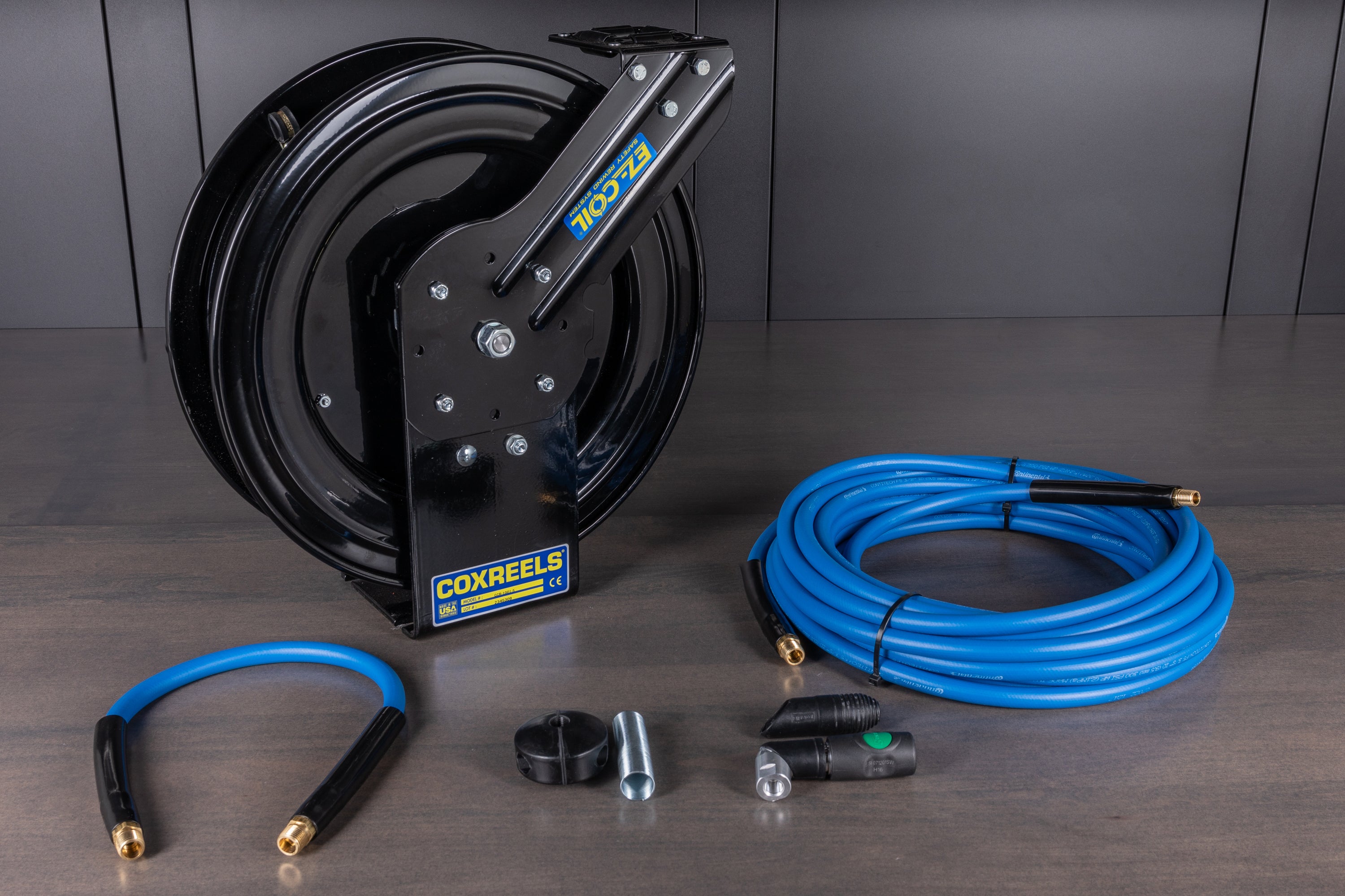 Premium Compressed Air Hose Reel Kit - Heavy Duty Gloss Black for Garage, Workshop & Industrial Use - Easy Installation & Tangle-Free Operation