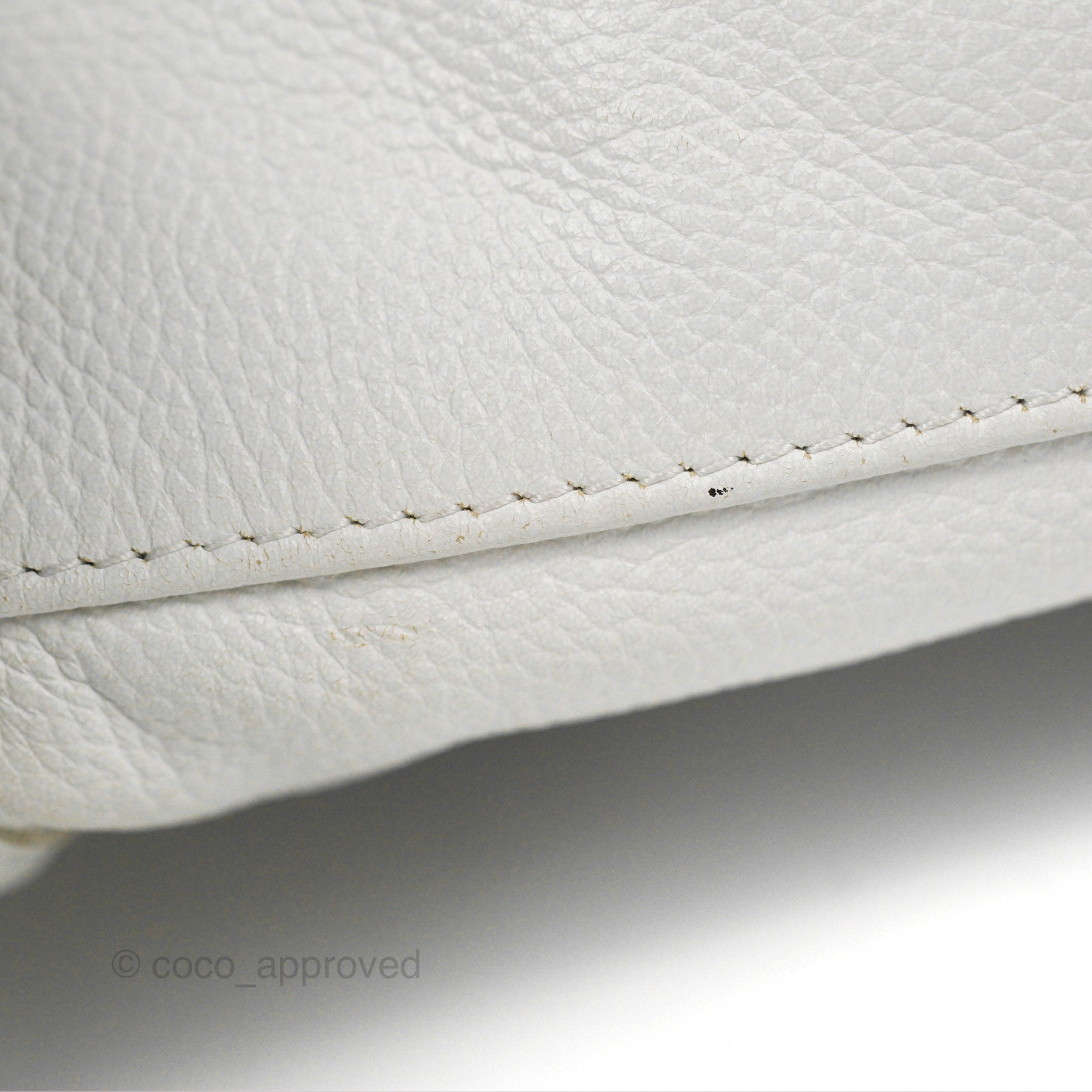 Balenciaga Classic Small City Bag in White Aged Calfskin with Gold Hardware - Perfect for Everyday Luxury & Fashion Outfits