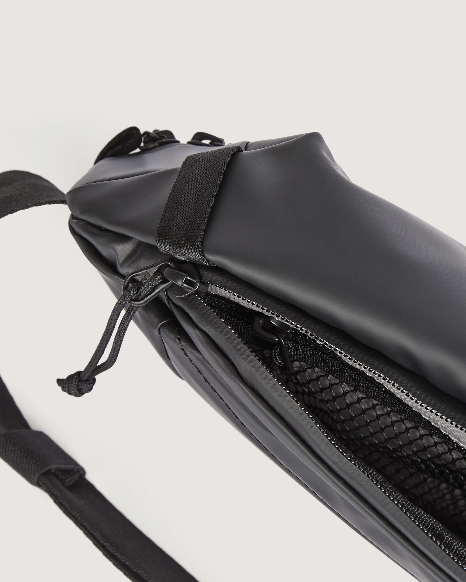 Amphi Cross Body Bag for Women - Stylish Black Stingray Leather Shoulder Purse - Perfect for Travel, Shopping & Everyday Use
