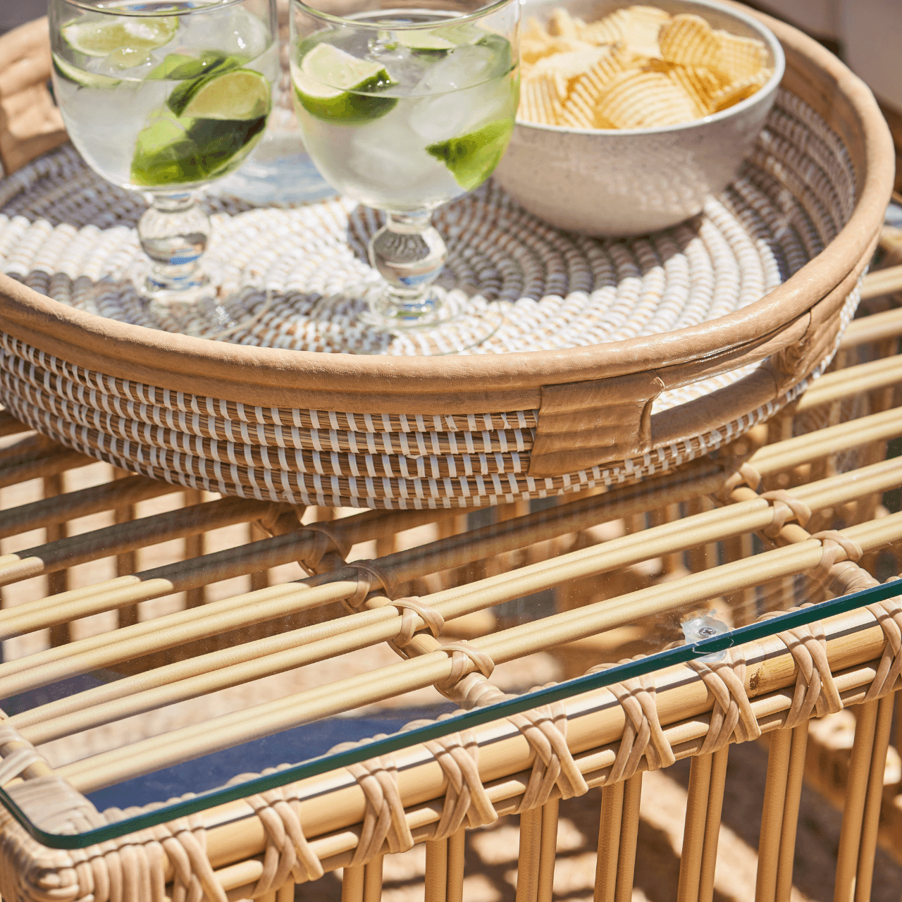 Caroline Outdoor Side Table - Durable Patio Coffee Table for Garden, Poolside & Balcony - Weather-Resistant Small End Table for Drinks & Decor