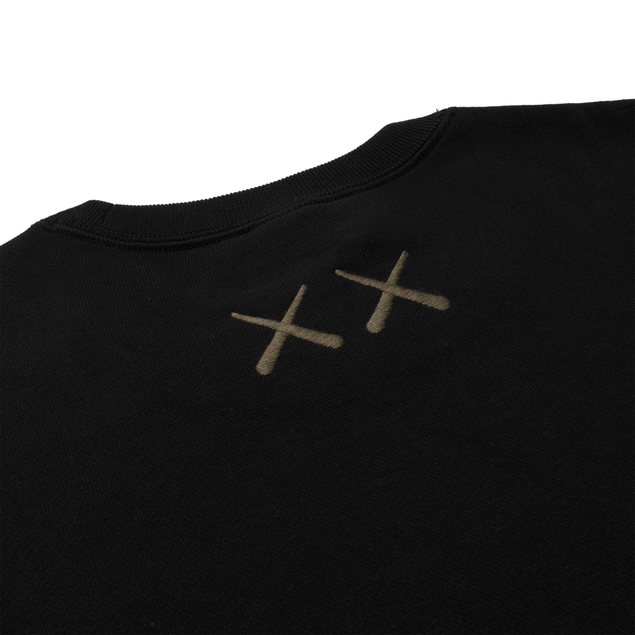 Kaws x Uniqlo UT Graphic Black Sweatshirt for Men & Women - Limited Edition Streetwear Hoodie for Casual Wear & Urban Fashion