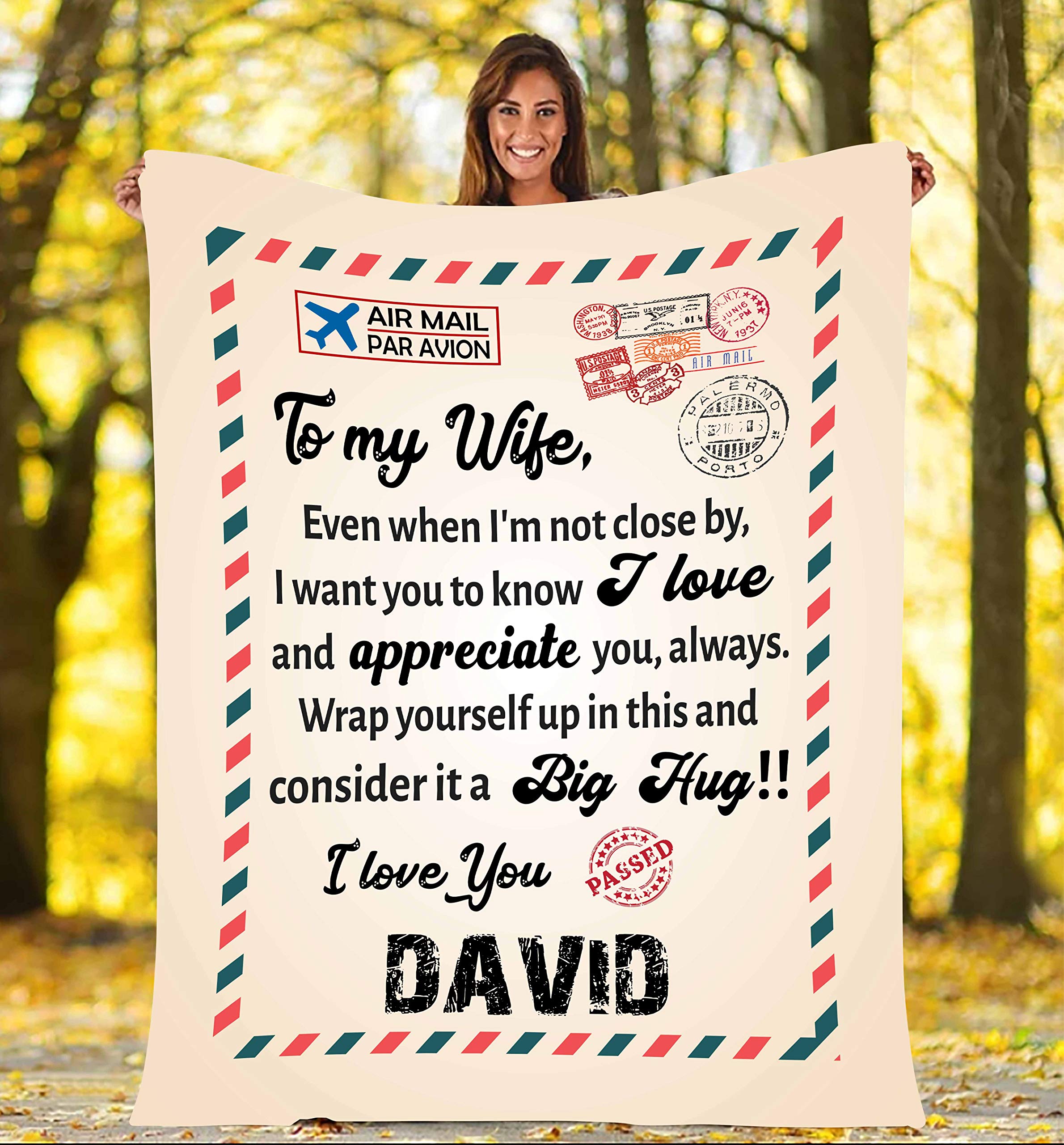 Customized Fleece Blanket for Wife - Personalized 'I Love You' Gift with Beautiful Message - Anniversary & Valentine's Day Present - Soft Throw Blanket for Couples, Bedroom, and Romantic Nights