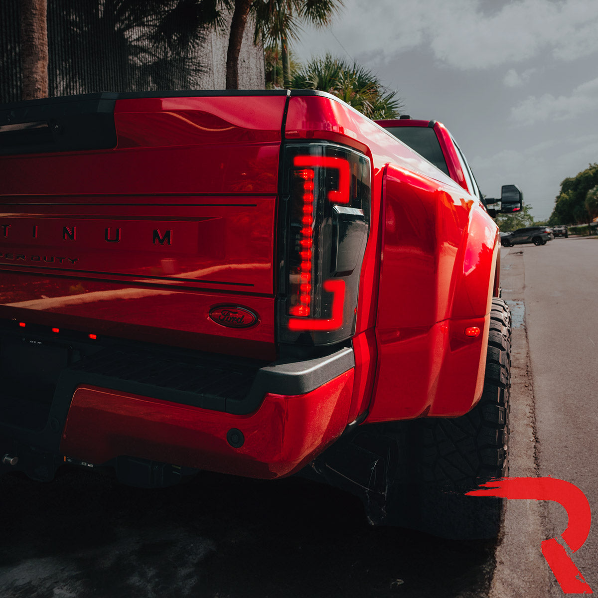 Ford Super Duty 2017-2019 Ultra Bright LED Tail Lights - Direct Replacement for OEM Halogen Lights - Multiple Lens Design - Perfect for Off-Roading, Towing & Night Driving