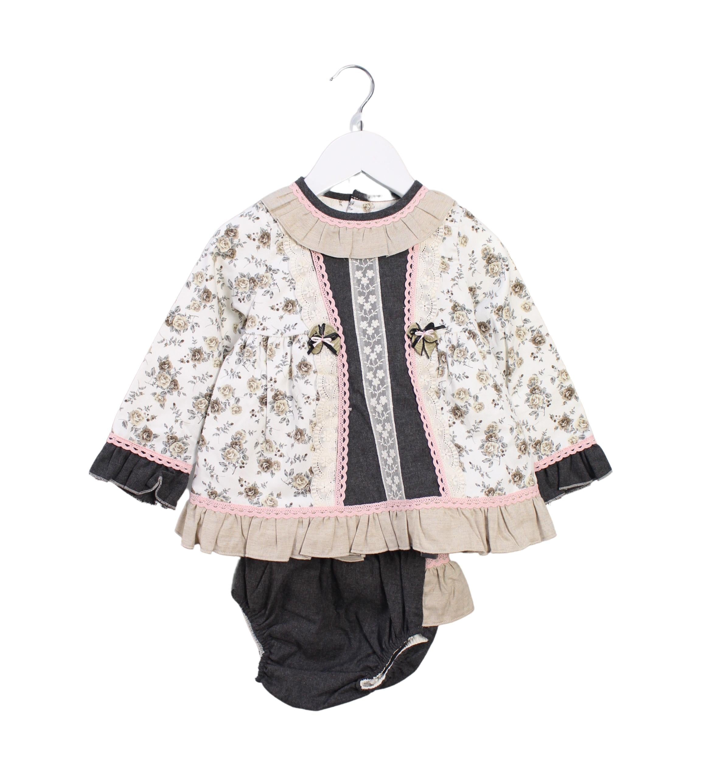 Abuela Tata Top, Bloomer and Bonnet Set for Toddlers 2T - Perfect for Baby Girls' Special Occasions & Photo Shoots