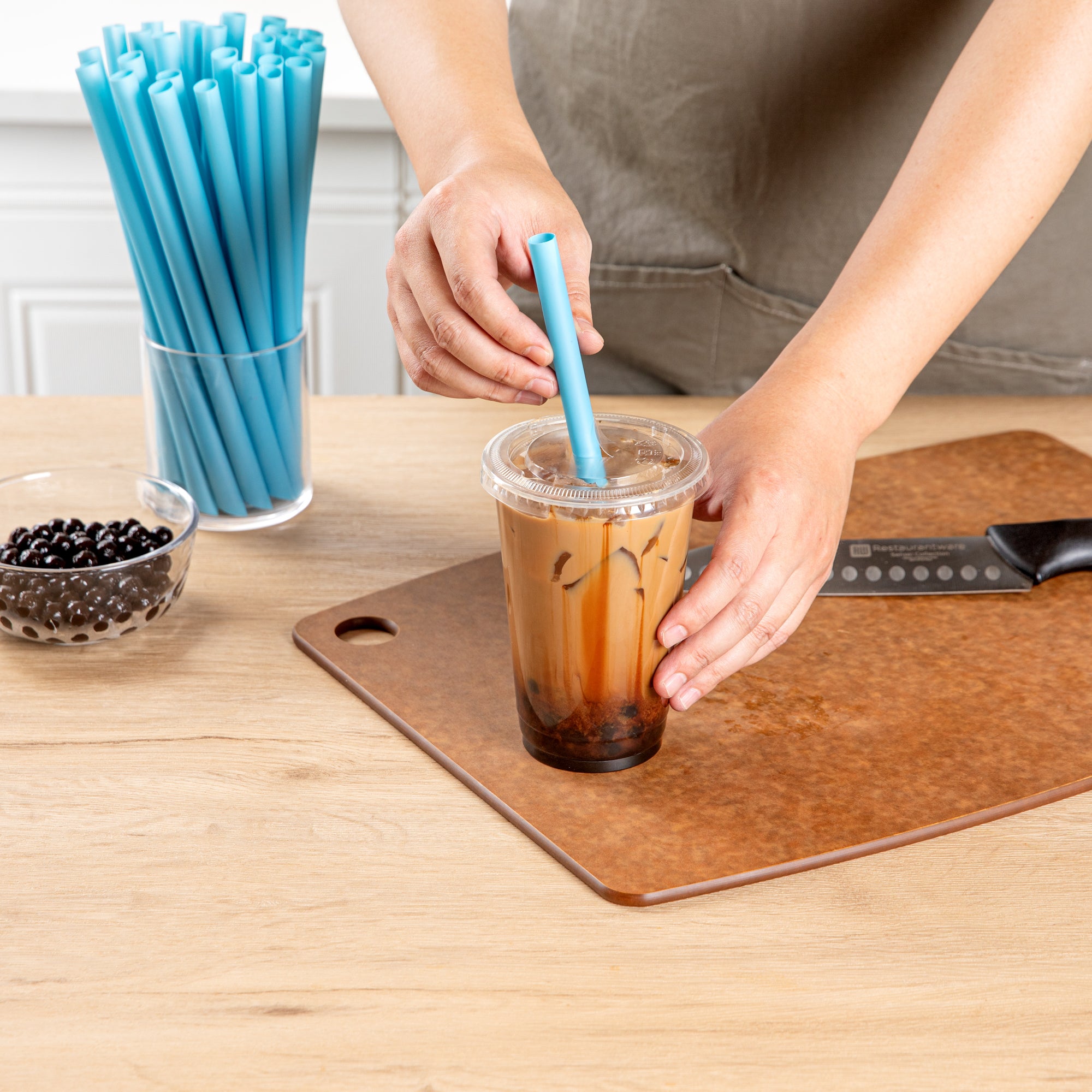 Eco-Friendly Extra Wide Blue PLA Plastic Boba Straws - Compostable, Pointed Tip, 9