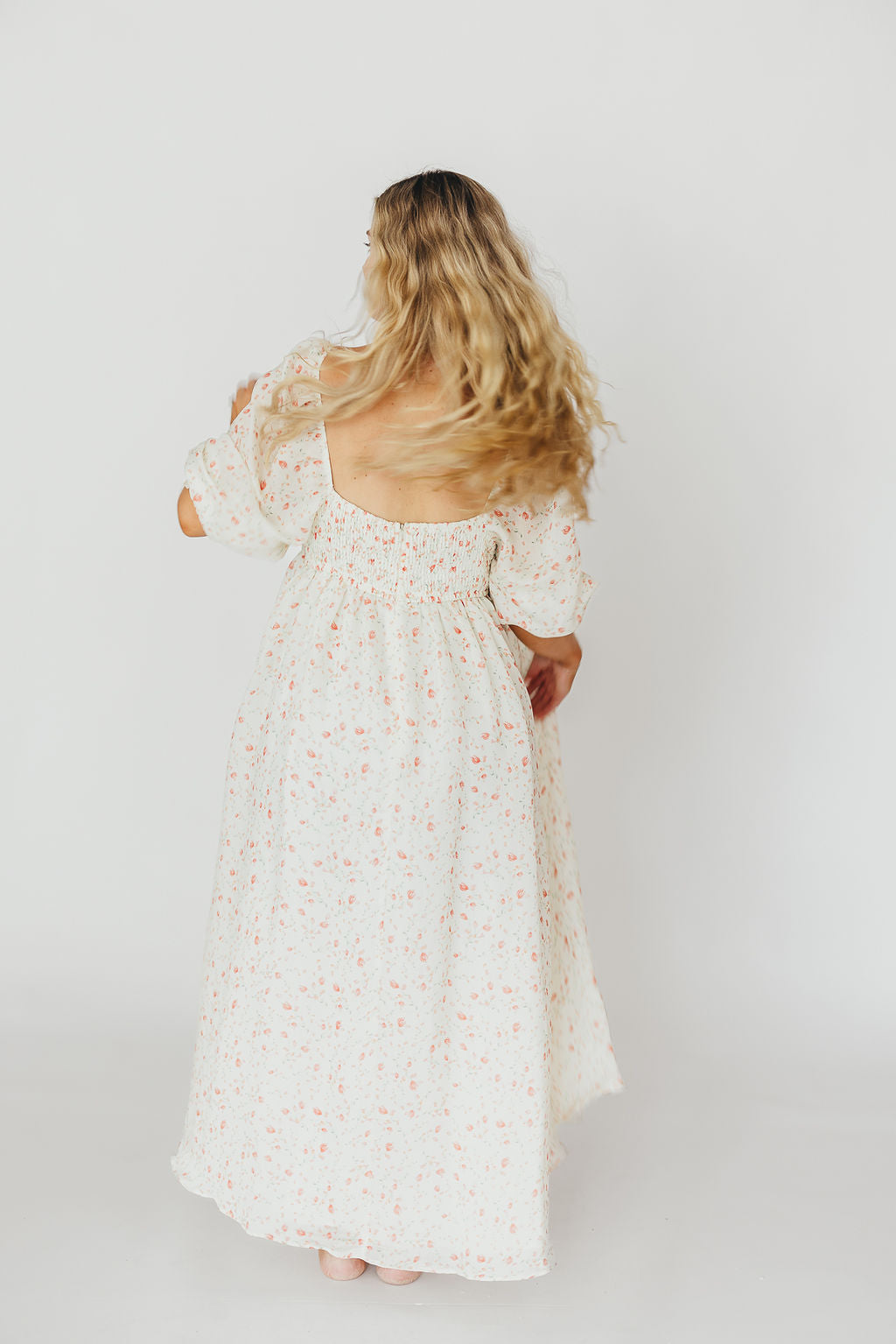 Elegant Ivory Floral Smocked Maxi Dress for Women - Bump Friendly Maternity & Inclusive Sizing (S-2XL) | Perfect for Weddings, Beach Vacations & Summer Parties