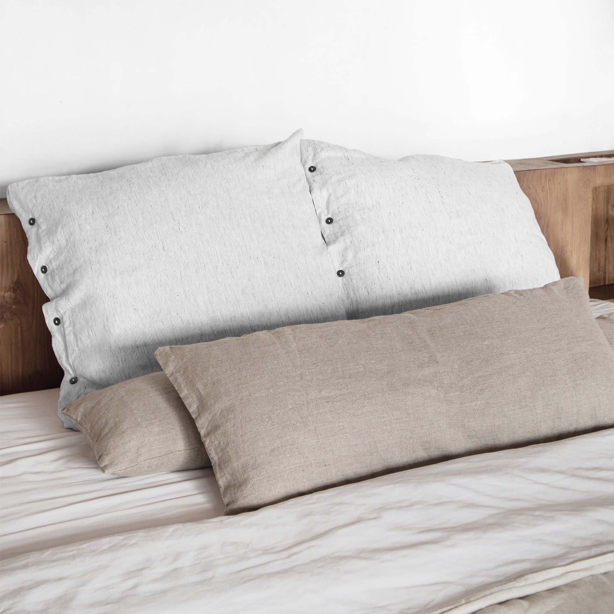 Heveya® Linen Throw Pillow Covers - Soft & Breathable Decorative Cushion Cases for Sofa, Bed, Couch - Home Decor & Living Room Accessories