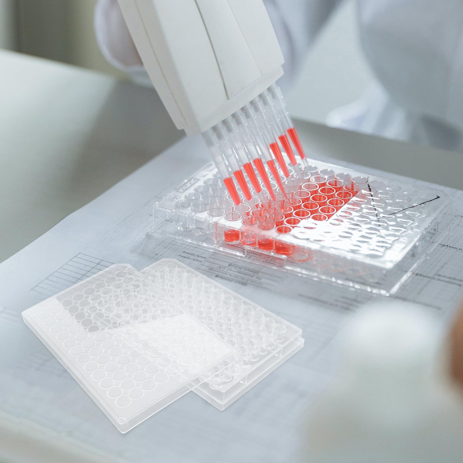 96-Well Tissue Culture Plate - 7mm Round Bottom Transparent Cell Culture Dish for Laboratory Experiments | Ideal for Cell Growth, Drug Screening & Chemical Reactions
