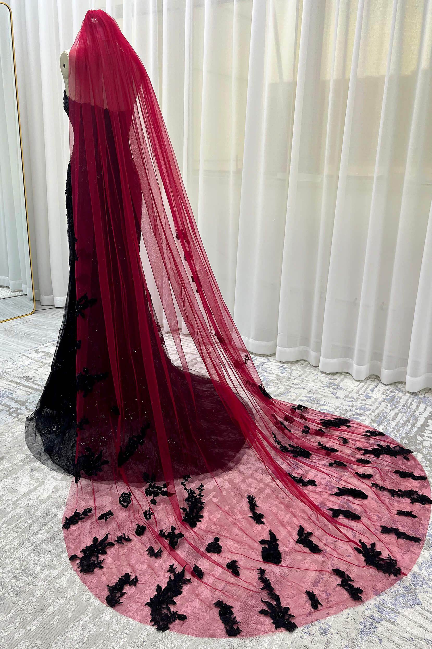 Elegant One-Tier Lace Edge Tulle Chapel Wedding Veil with Appliques & Beading (CV0395) - Perfect for Bridal Ceremonies, Photos & Formal Occasions