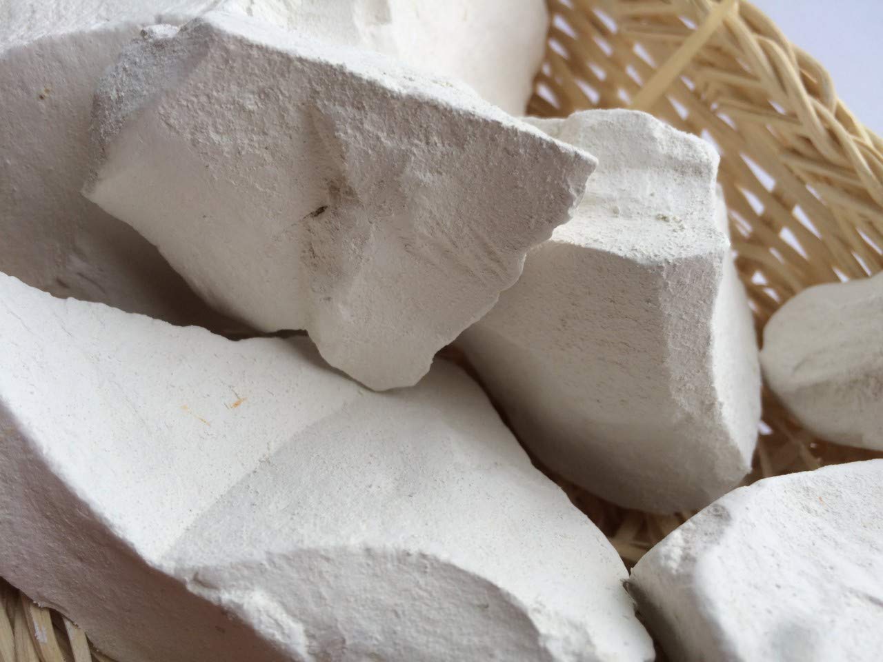 SEVRYKOVA Edible Chalk Chunks - Natural Calcium-Rich Snack for Pica Cravings, 4oz (110g) | Perfect for Pregnancy, Stress Relief & Unique Culinary Creations