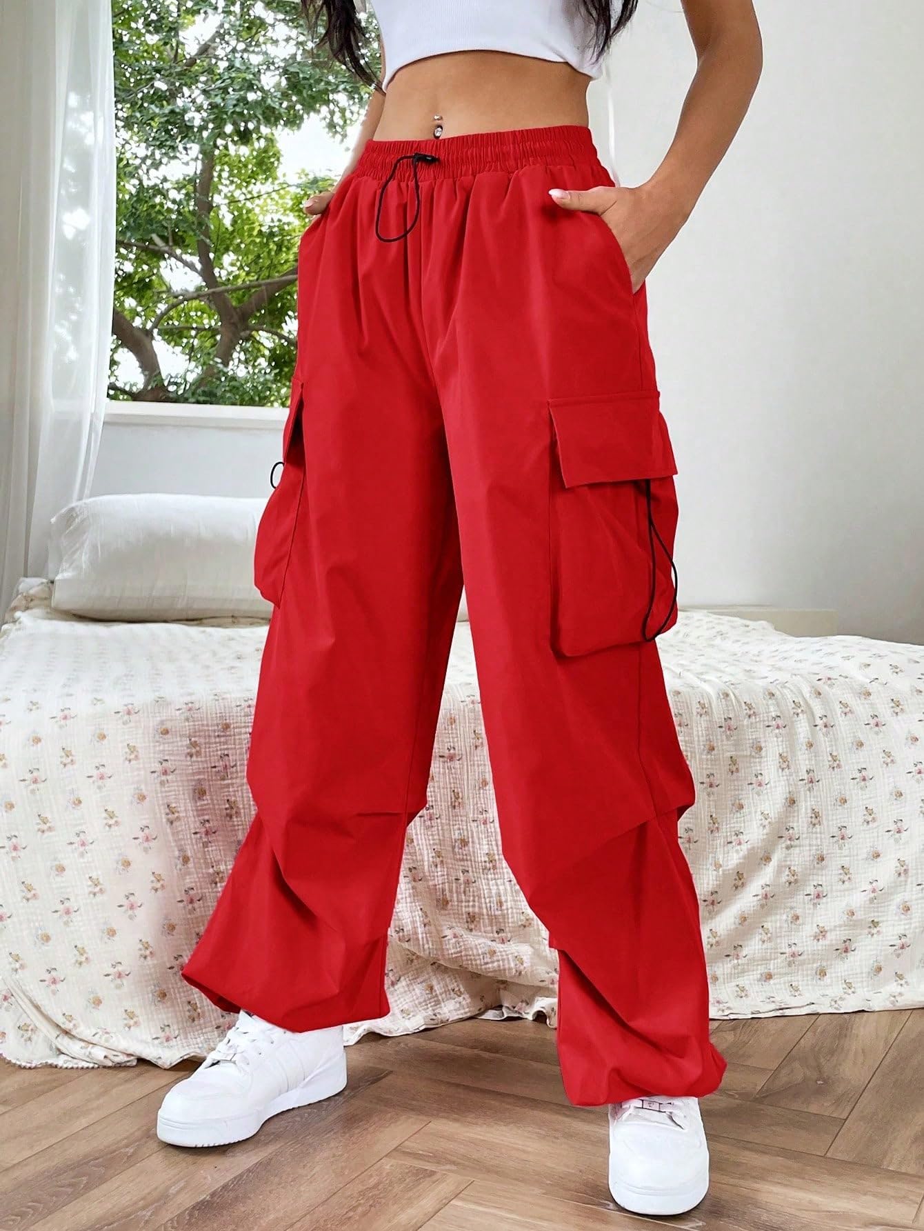 SweatyRocks Women's Casual Cargo Pants with Elastic Waist & Drawstring - Loose Fit Flap Pocket Trousers for Outdoor, Travel & Everyday Wear