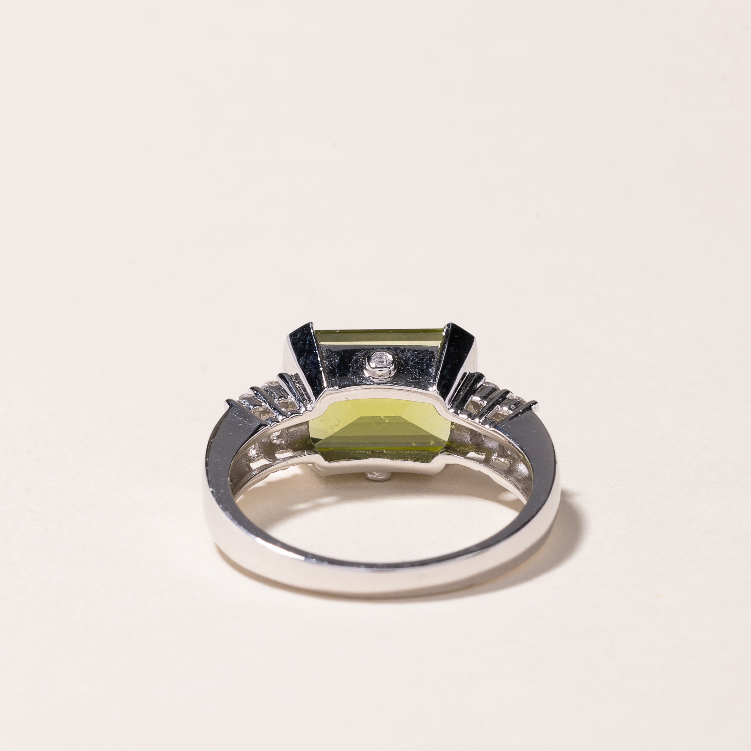 18K White Gold Tourmaline and Diamond Ring - 2.90ct Tourmaline & 0.28ctw Diamonds - Size 6.75 | Elegant Jewelry for Weddings, Anniversaries & Special Occasions