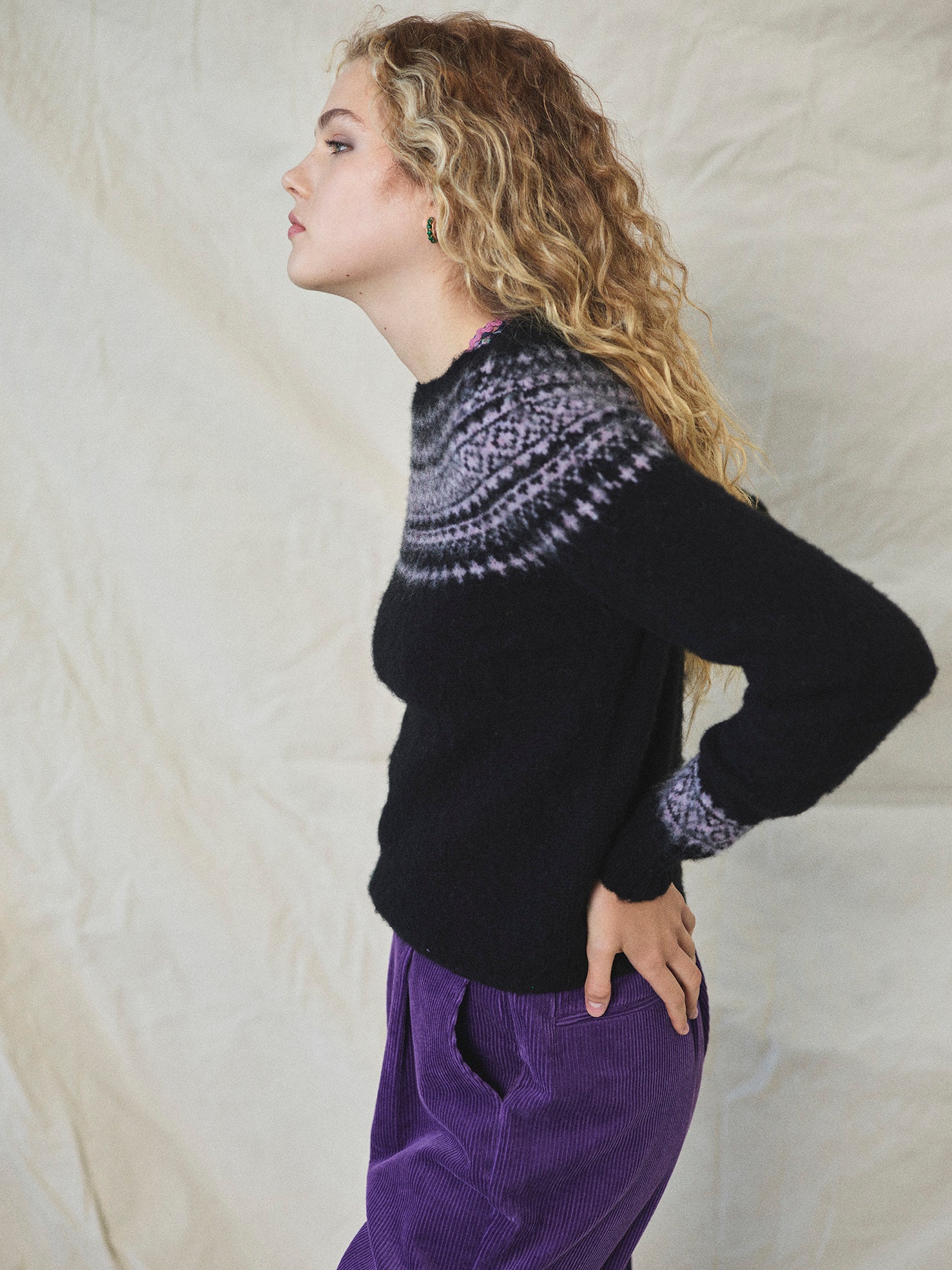 Lowie Black and Lilac Snow Jumper - Warm Winter Knit Sweater for Women - Perfect for Skiing, Snowboarding & Cozy Winter Outfits