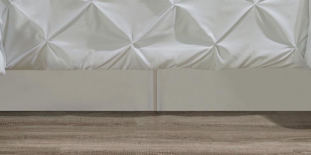 Double Needle Pleated Down Alternative Comforter Set - Soft Pinch Full Size, Oxford White - Luxury Bedding for Master Bedroom & Guest Room