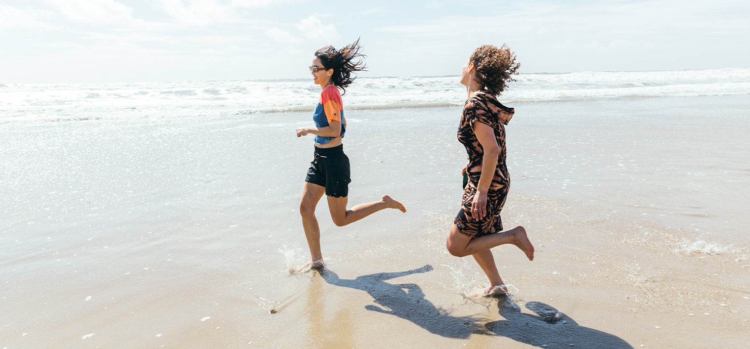 Totally Beachin' - Stylish Beachwear & Swimwear for Women | Perfect for Summer Vacations, Pool Parties & Beach Getaways