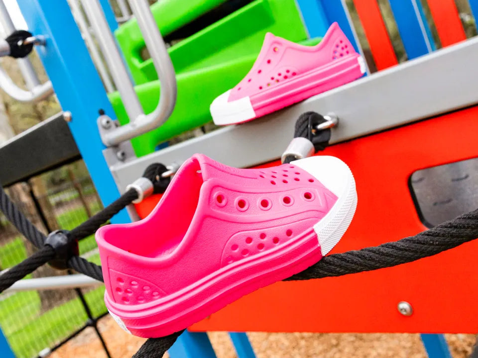 Converse Kids All Star Play Lite CX Easy On Clogs - Fuchsia/White - Comfortable & Stylish Toddler Shoes for Playtime & Everyday Wear