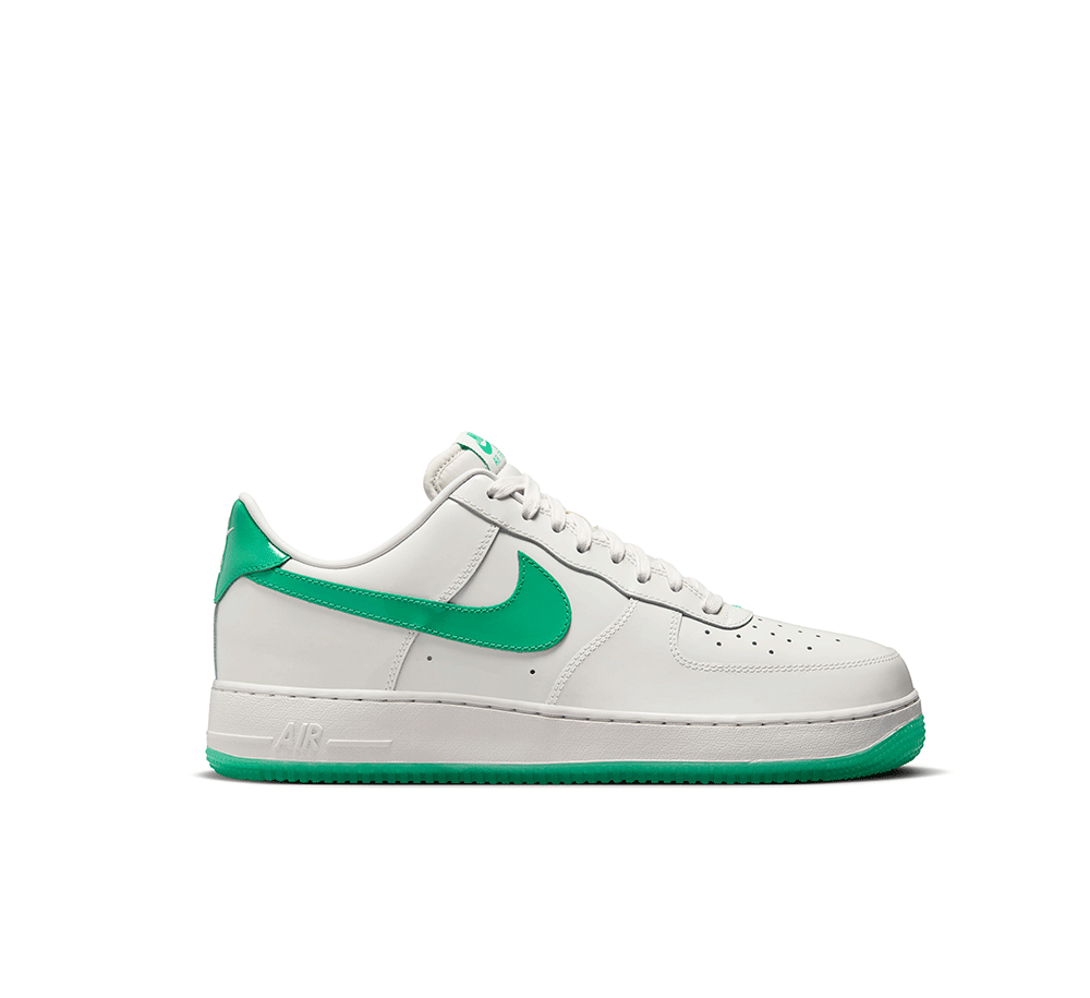 Nike Air Force 1 '07 PRM Premium Basketball Shoes - Classic White Sneakers for Men & Women | Perfect for Streetwear, Casual Outfits & Basketball Courts