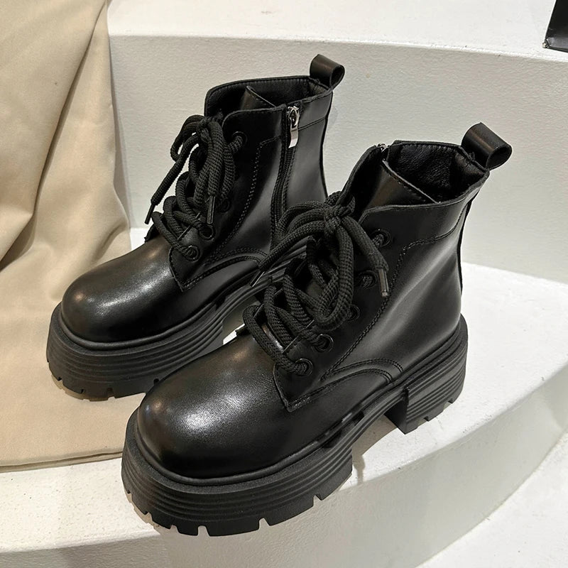 Women's Plush Warm Ankle Boots - Punk Chunky Platform Shoes with Non-Slip Thick Sole | Winter & Autumn Fashion Footwear for Motorcycle Riding & Casual Outfits