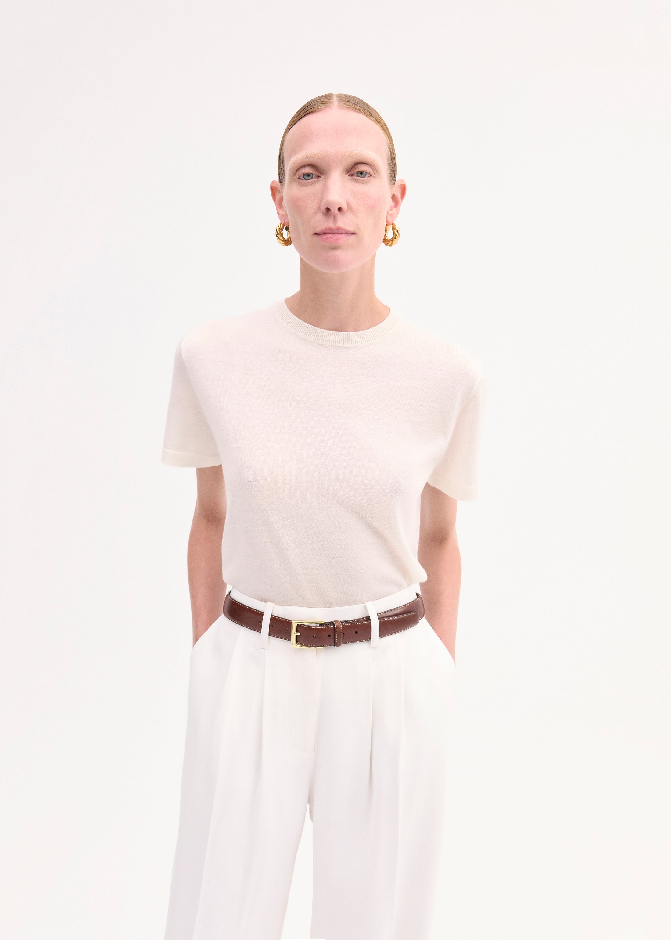 Luxury Fine Cashmere T-Shirt for Women & Men - Soft Ivory Knit Top for Casual & Business Wear - Perfect for Office, Travel & Everyday Comfort