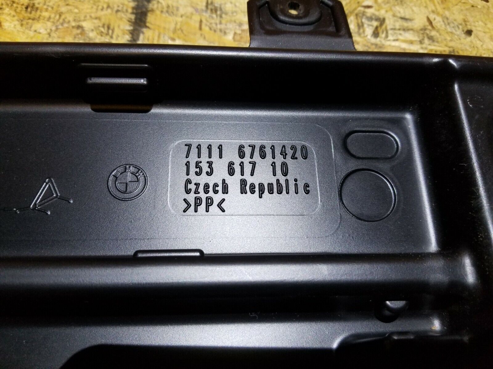 04-07 BMW 530xi E60 Trunk Tool Box OEM 71116761420 - Perfect Replacement for Car Storage & Organization