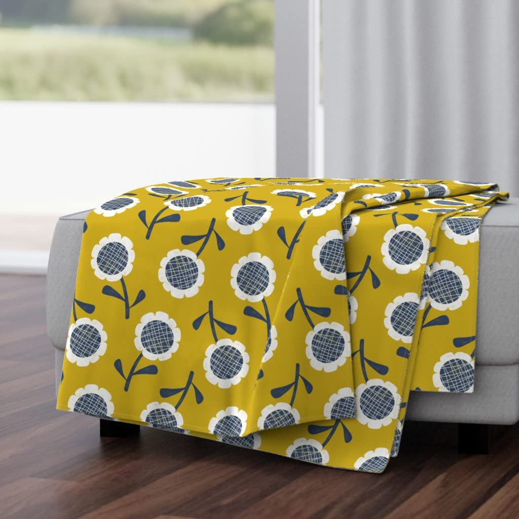 Soft Plush Minky Throw Blanket 50x70 Inches - Vintage Scandi Sunflower Floral Pattern in Yellow Blue White | Cozy Living Room Decor, Bedroom Accent, Perfect Gift for Housewarming