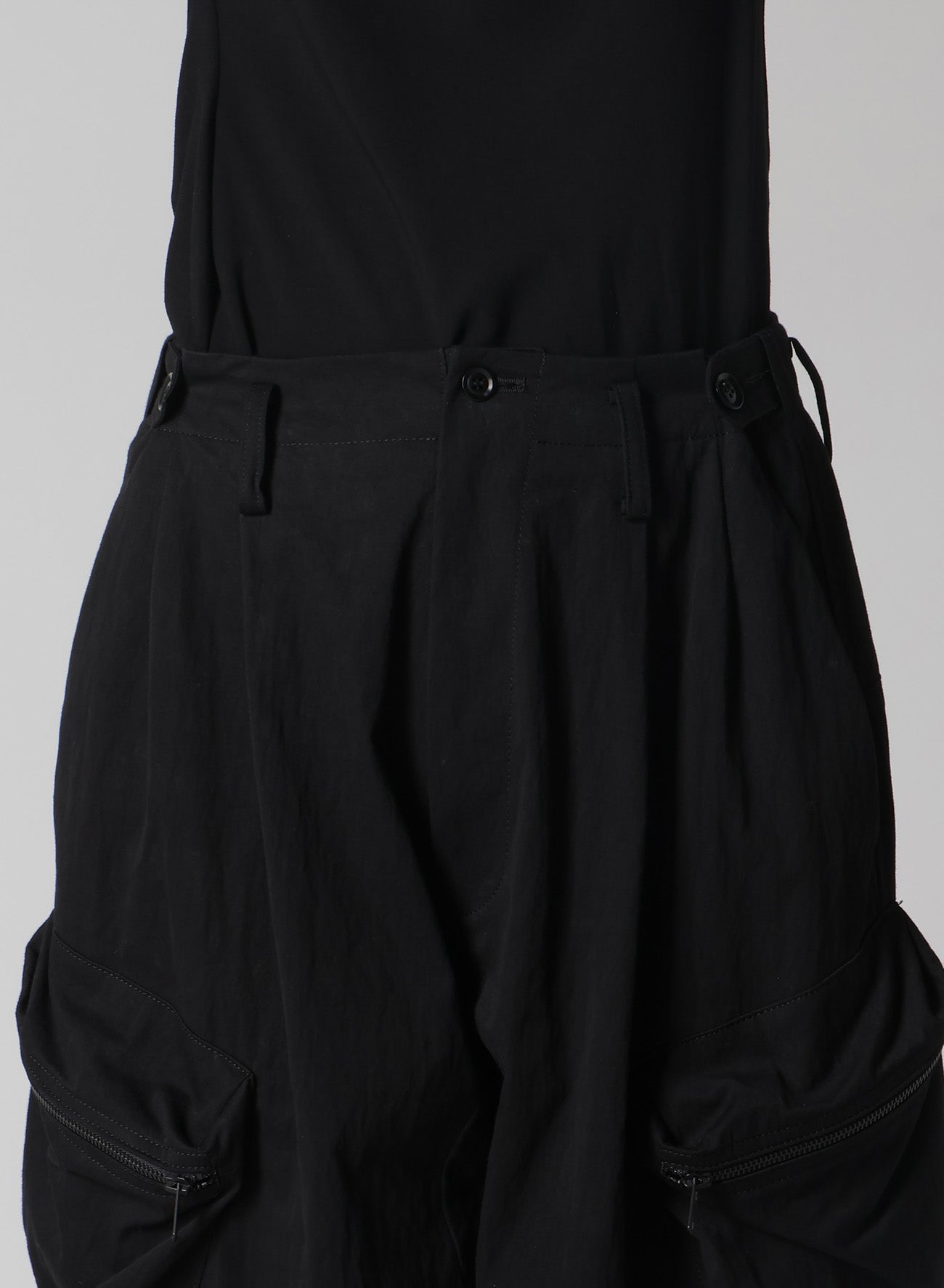 C/NY Gabardine Zip Pocket Pants - Stylish & Comfortable Men's Trousers for Work, Travel & Casual Wear