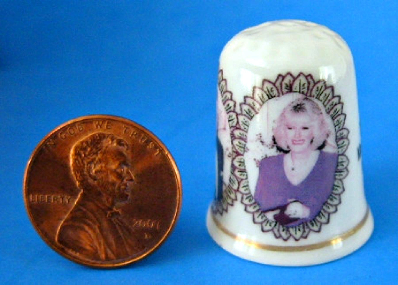 Thimble Prince Charles & Camilla Royal Wedding 2005 English Bone China Collectible - Perfect for Royal Memorabilia Collections, Tea Parties, and British History Enthusiasts