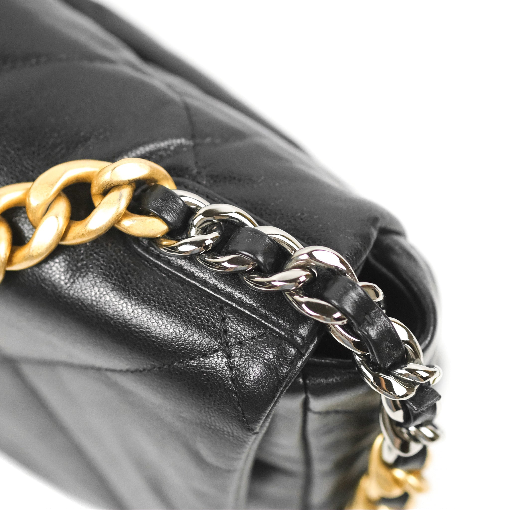Chanel 19 Small Black Goatskin Leather Shoulder Bag with Mixed Metal Hardware - Perfect for Everyday Luxury & Evening Events