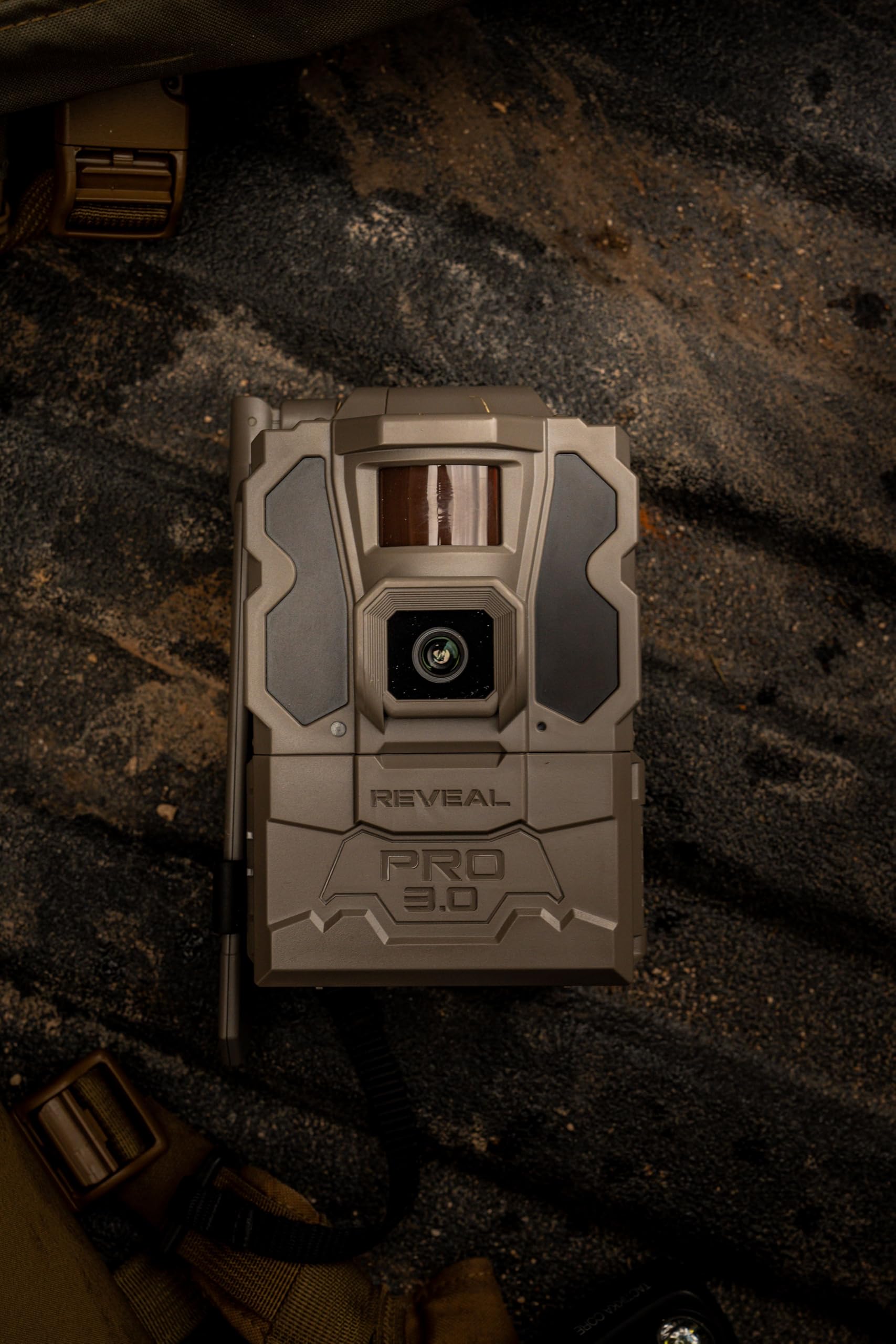 TACTACAM Reveal Pro 3.0 Cellular Trail Camera - Multi-Network 4G LTE, GPS Tracking, 2