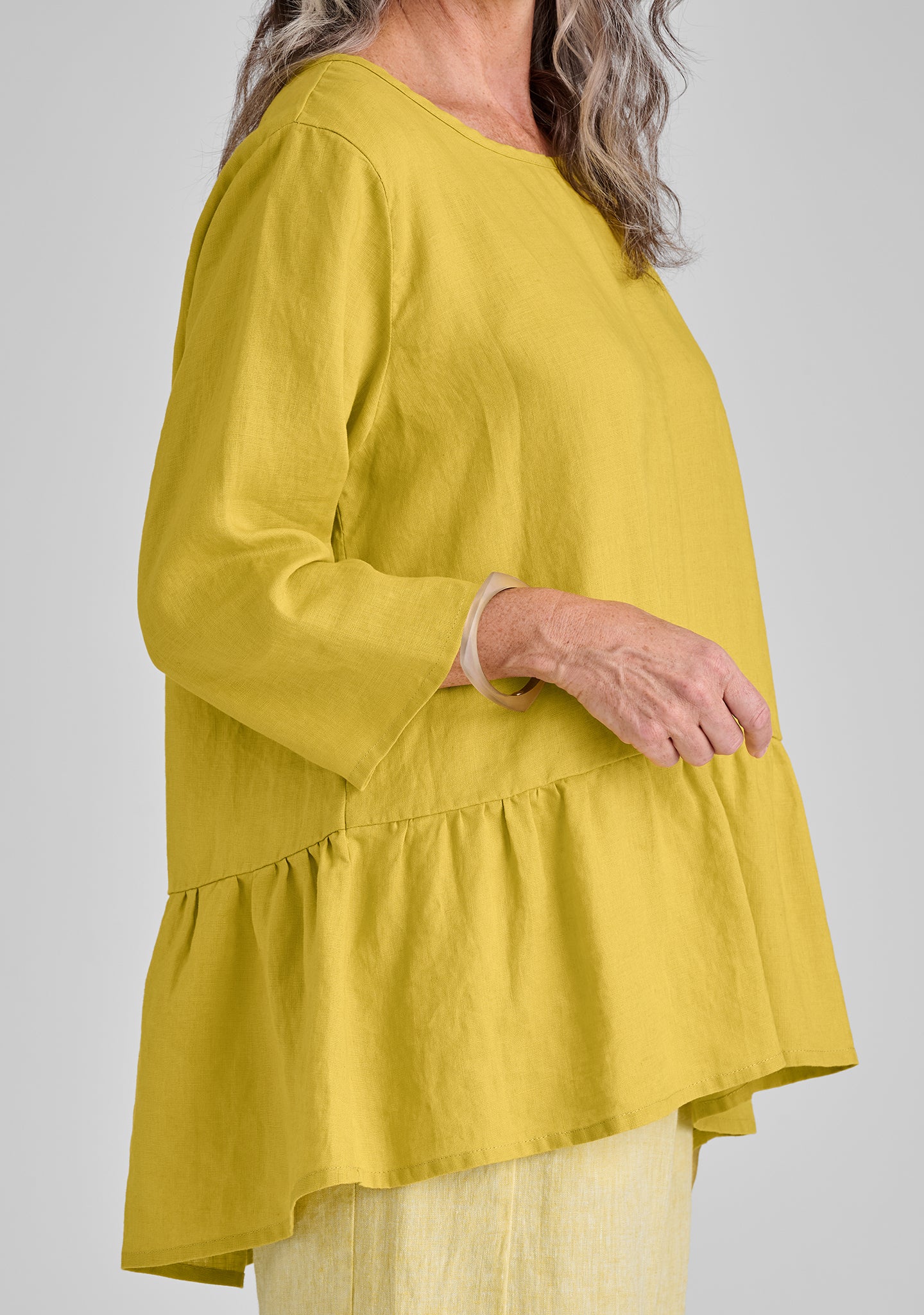 Stylish Peplum Tunic Linen Pullover Top for Women - Comfortable Summer Blouse for Casual Wear, Office Outfits & Date Nights