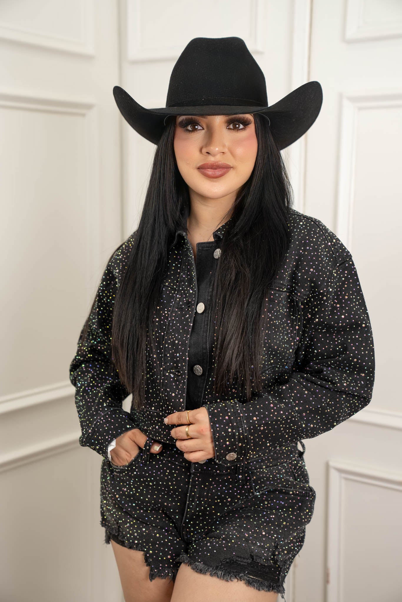 Rhinestone Embellished Cropped Denim Jacket for Women - Stylish Distressed Vintage Look - Perfect for Parties, Concerts & Casual Outfits