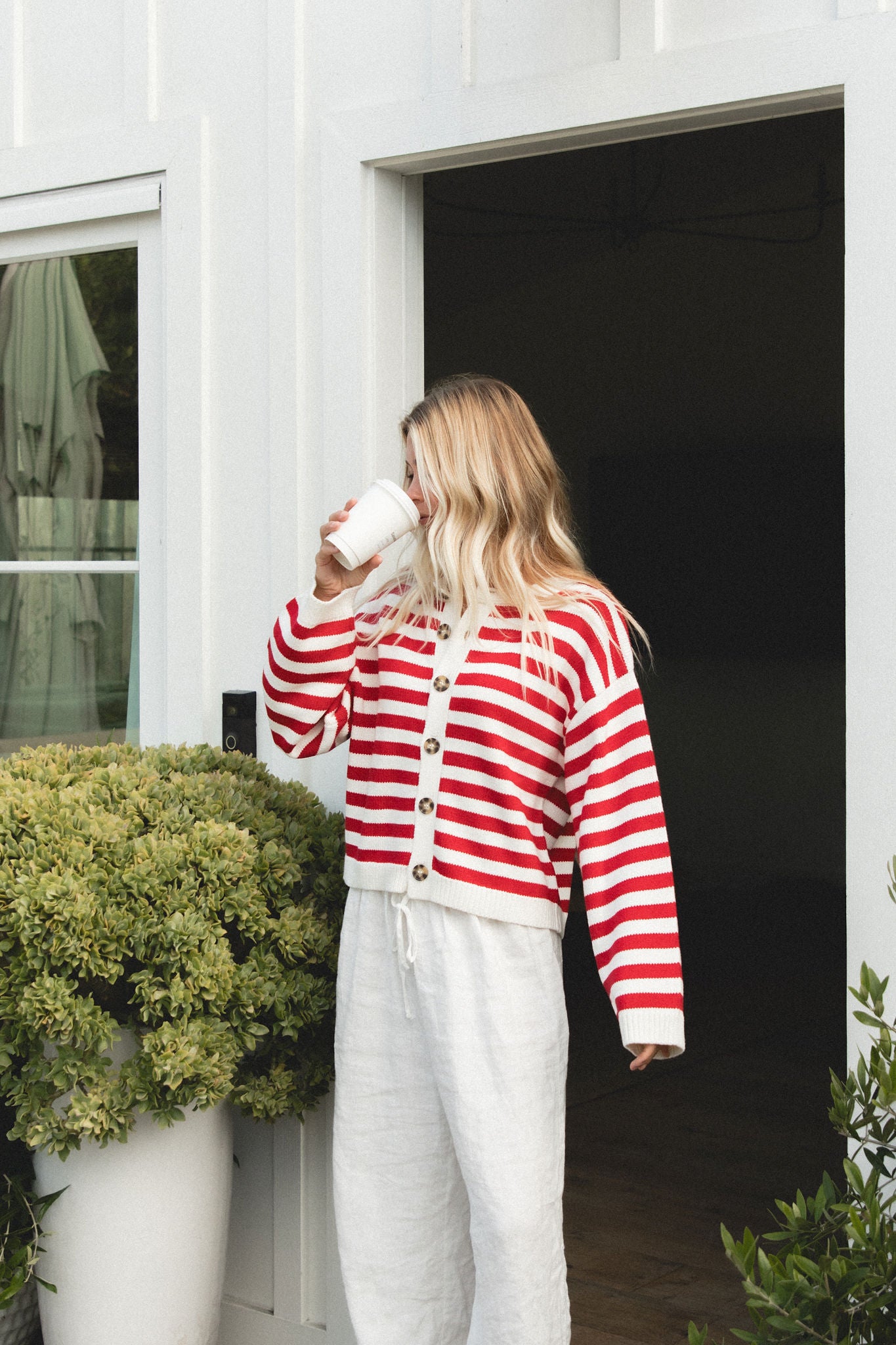Stylish Roux Button Cropped Cardigan for Women - Soft Knit Sweater with Front Buttons - Perfect for Layering, Office Wear & Casual Outfits