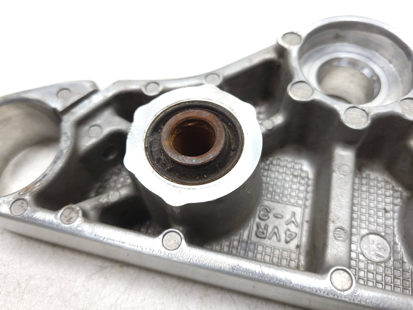 Yamaha V Star 650 XVS650 Classic Triple Tree Upper OEM Replacement Part - Perfect for Motorcycle Repair & Custom Builds