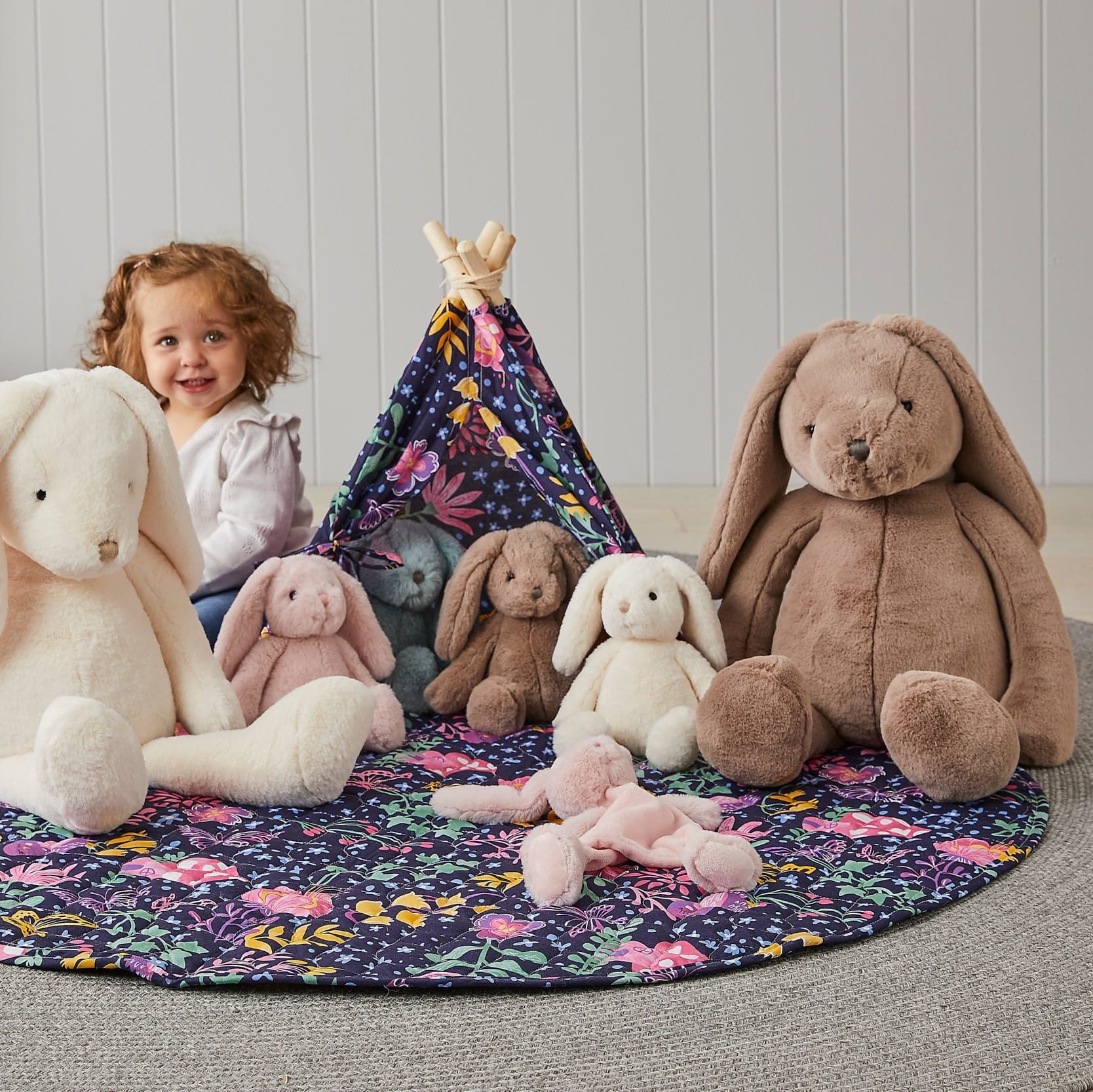 Jiggle & Giggle Extra Large Grey Bunny Plush Toy - Super Soft Stuffed Animal for Kids, Nursery Decor, Easter Gift & Cuddling Companion