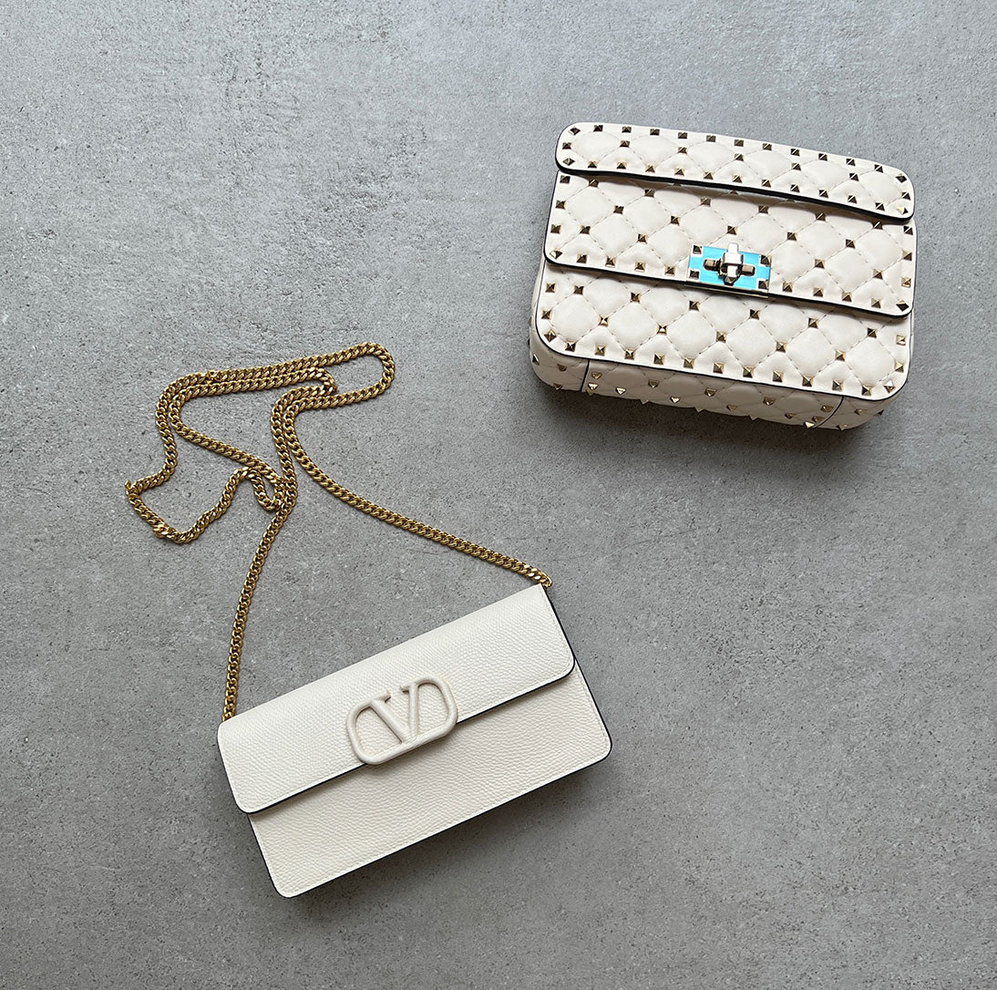 Stylish Spike Shoulder Bag Small in Ivory - Trendy Crossbody Purse for Women, Perfect for Daily Use, Shopping & Night Out