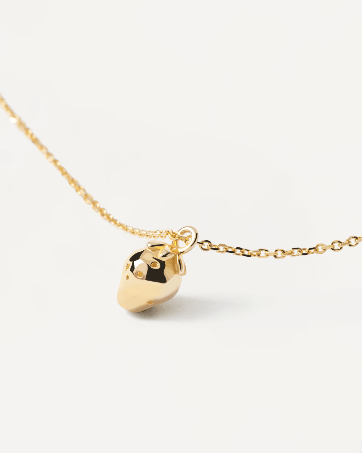 GRID 2 La Fraise Gold Necklace for Women - Elegant Strawberry Pendant Jewelry Gift for Her, Perfect for Valentine's Day, Anniversary & Special Occasions
