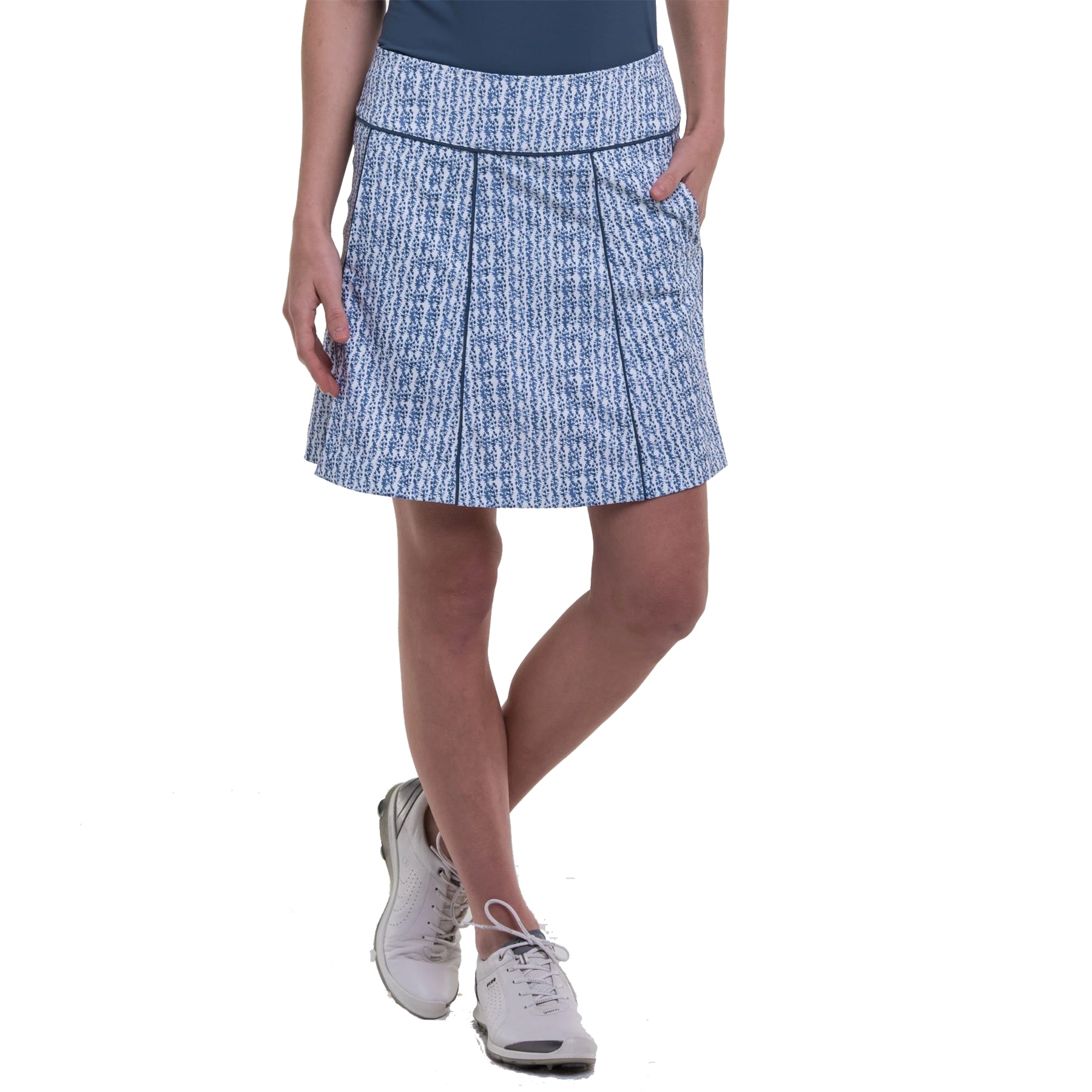 Fairway & Greene Leelee 18-Inch Women's Golf Skirt with Shorts - Comfortable & Styletic Golf Apparel for Women | Perfect for Golf Courses, Country Clubs & Outdoor Activities