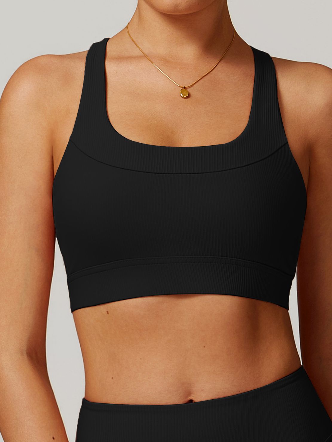 ZASUWA Women's Solid Color Hollow Out U Neck Quick Dry Sports Bra - Perfect for Yoga, Running & Gym Workouts
