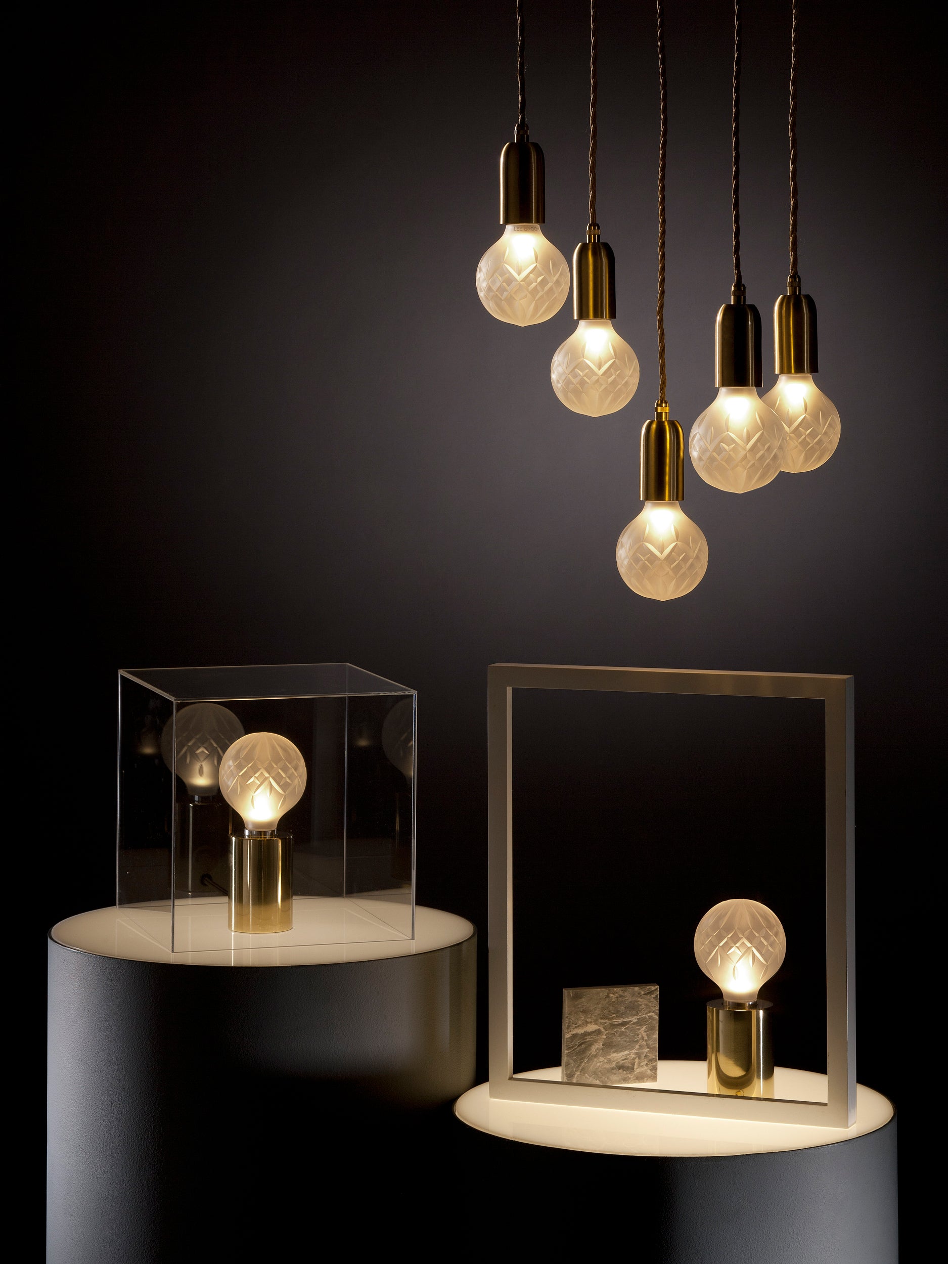 Crystal Bulb Pendant Light - Elegant Glass Ceiling Lighting Fixture for Dining Room, Kitchen Island & Bedroom Decor