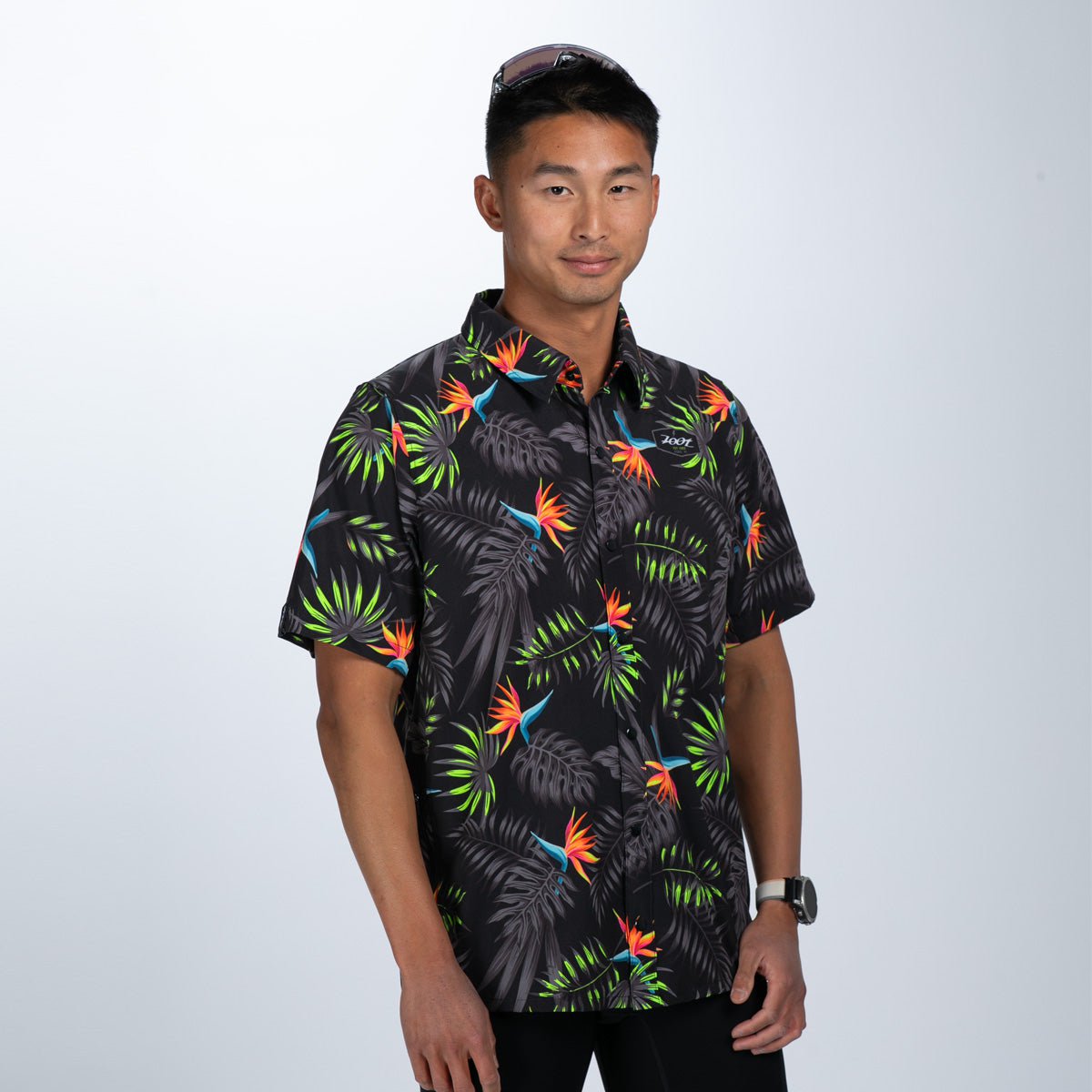 Men's Tropical Magic Party Shirt - Hawaiian Aloha Shirt for Beach Vacation & Summer Festivals - Casual Short Sleeve Button Down Shirt for Men's Night Out & Luau Parties