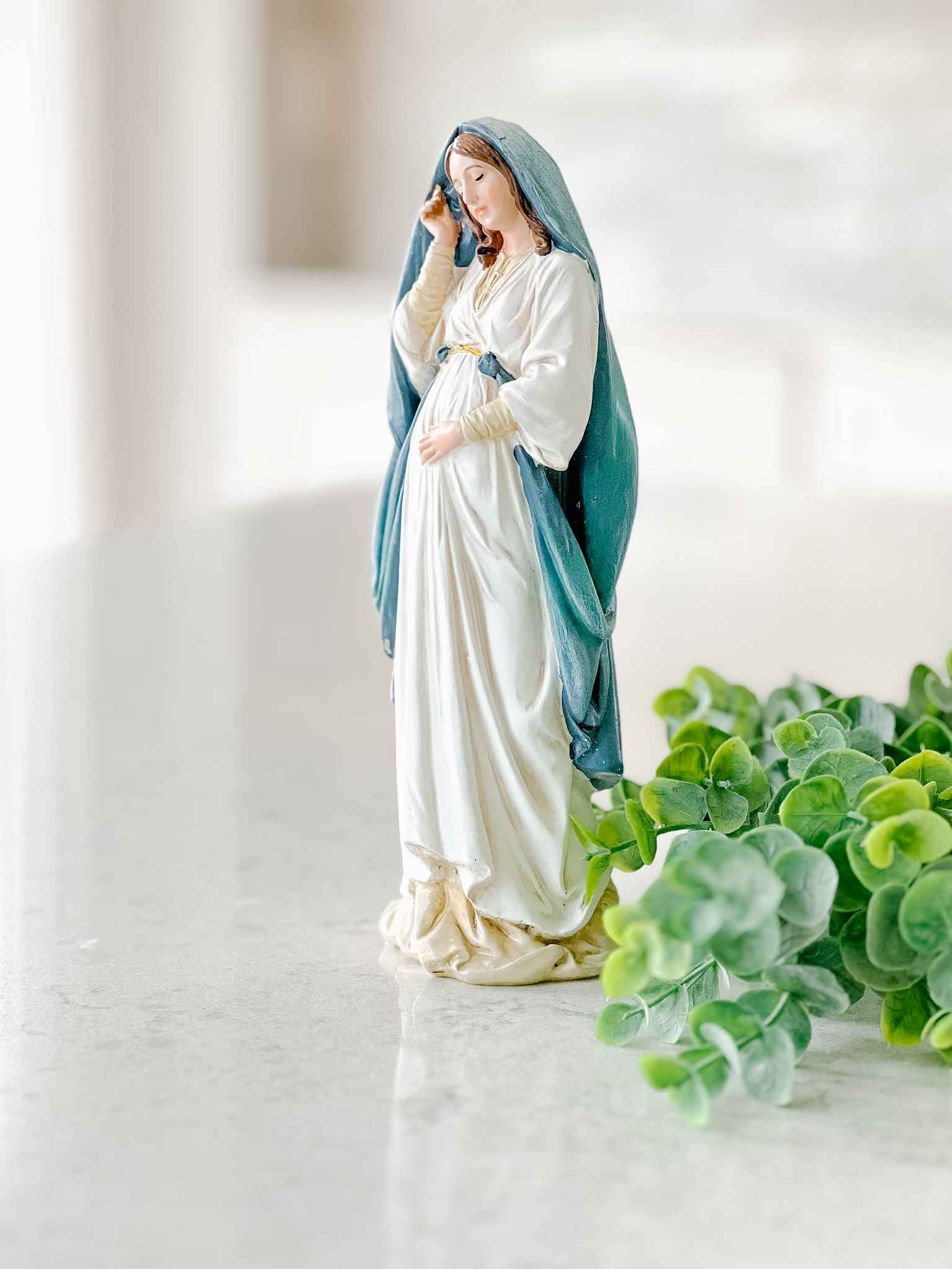 Our Lady of Hope Statue - Beautiful Religious Figurine for Home Decor, Prayer & Devotion | Perfect for Church Altars, Gifts & Catholic Faith Displays