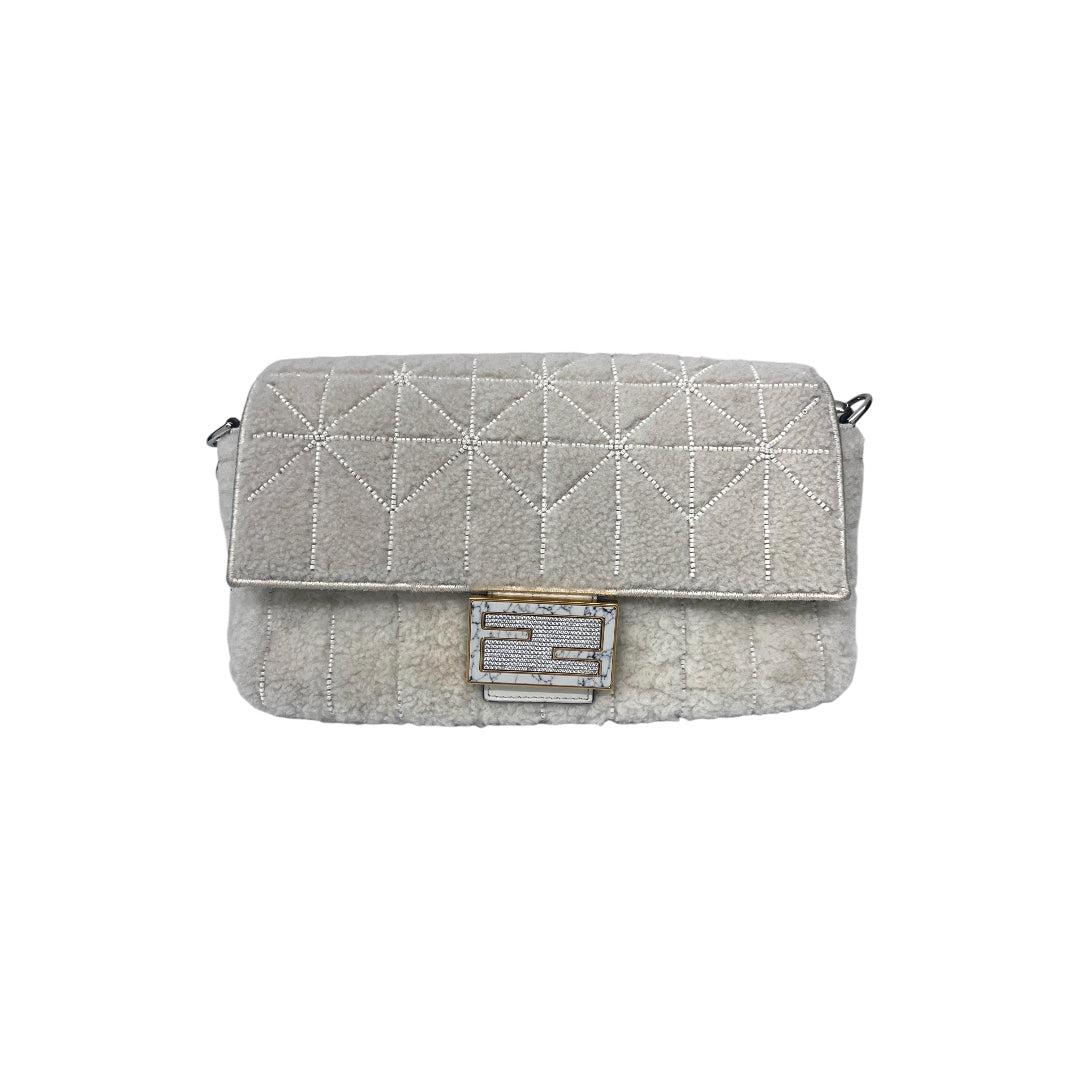 Pre-Owned Fendi New Version Cream Color Shearling Baguette Bag with Beaded Detailing - Luxury Vintage Handbag for Women, Perfect for Evening Parties & Special Occasions