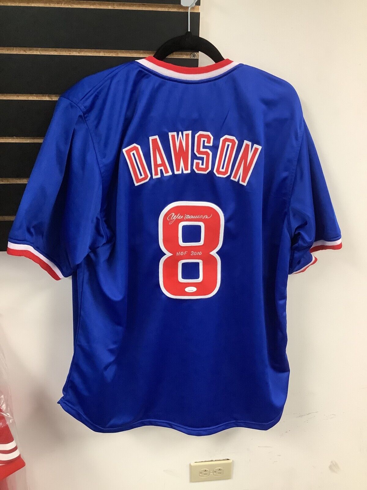 Authentic Andre Dawson Autographed Baseball Jersey with JSA COA - Perfect for Collectors, Fans, and Sports Memorabilia Displays
