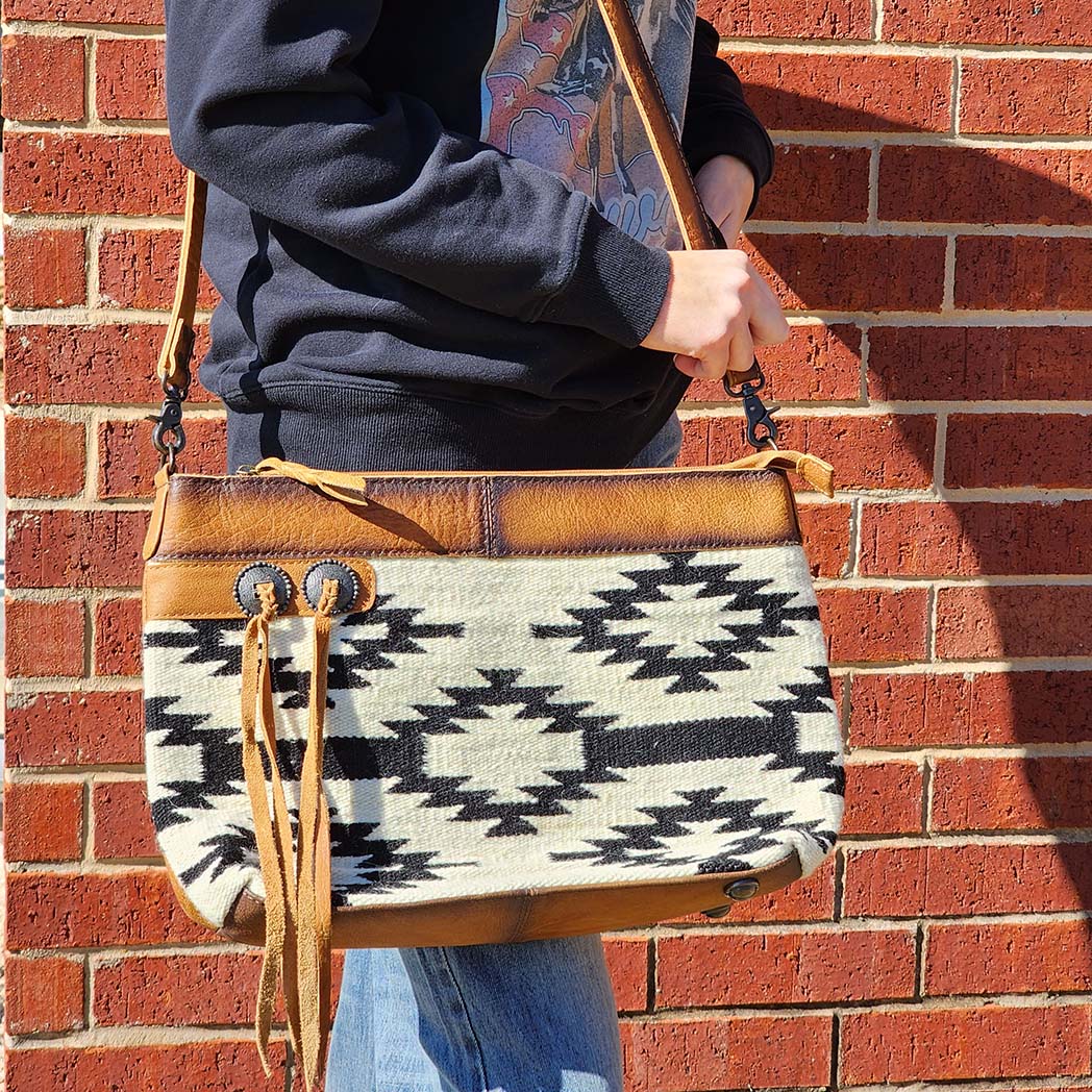 American Darling Black & White Aztec Print Handbag - Stylish Boho Crossbody Purse for Women, Perfect for Travel, Shopping & Everyday Use