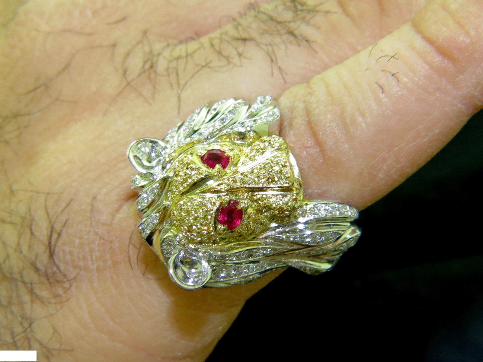 18K Italy Unisex 3.40CT Diamond & Ruby Lioness Ring - Luxury Statement Jewelry for Women & Men - Perfect for Weddings, Anniversaries & Special Occasions