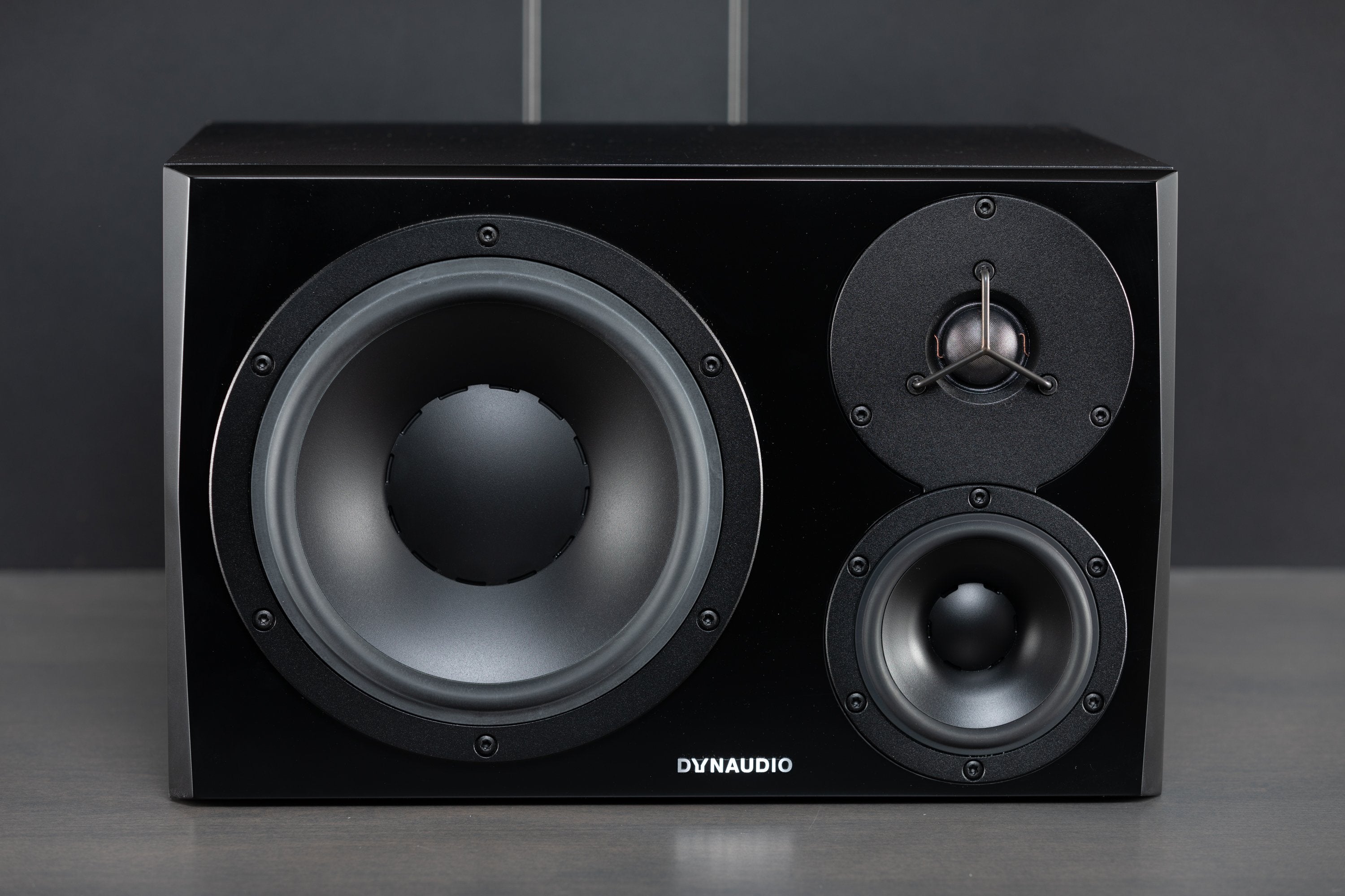 Dynaudio LYD 5/7/8 Professional Studio Monitor Speakers - High-Quality Audio for Music Production, Recording & Home Studios | Perfect for Producers, Engineers & Audiophiles
