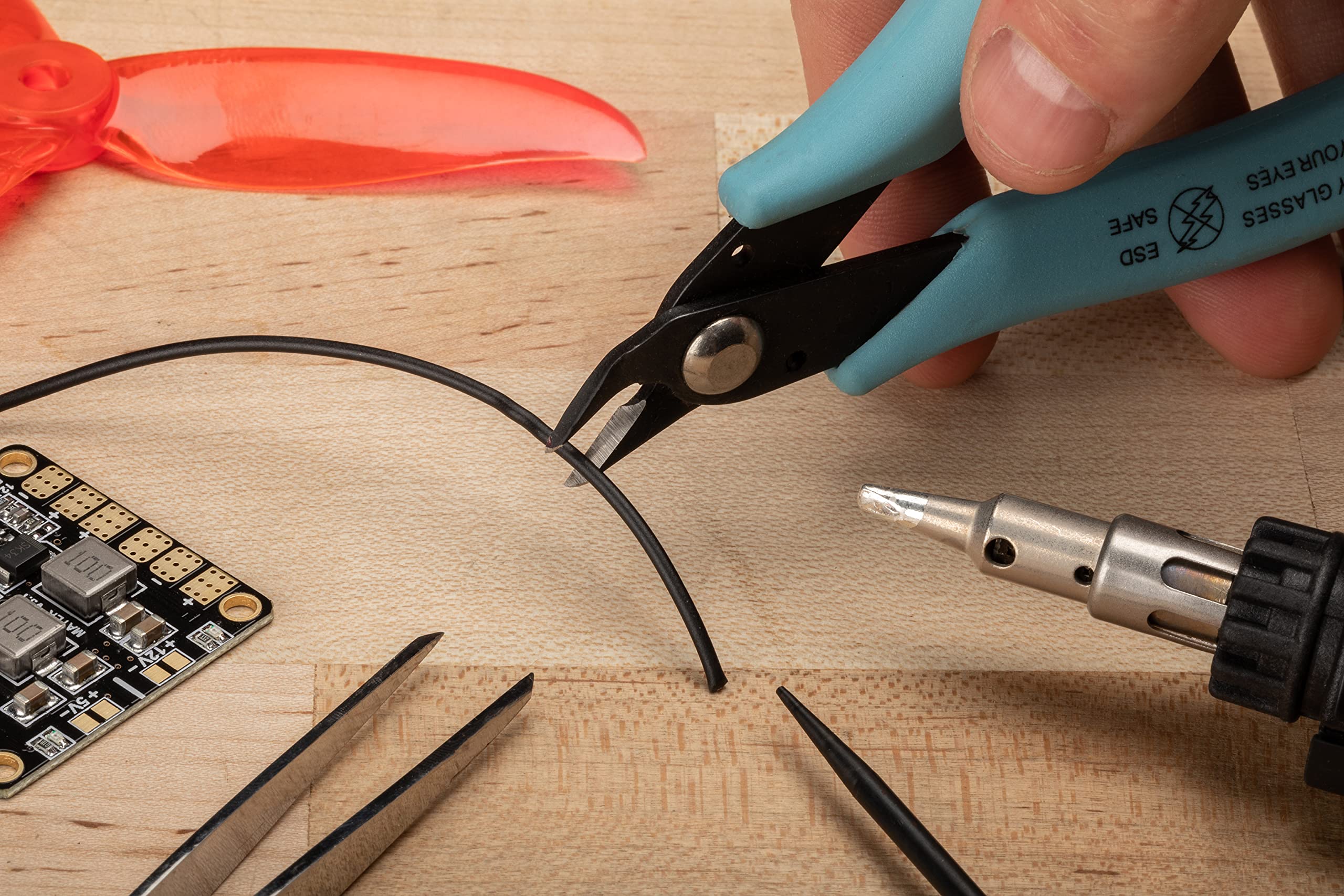 Weller Drone Soldering Tool Kit - 24 Piece Professional Electronics Repair Set for PCB, Drone, and RC Models - Perfect for DIY Projects and Electrical Maintenance